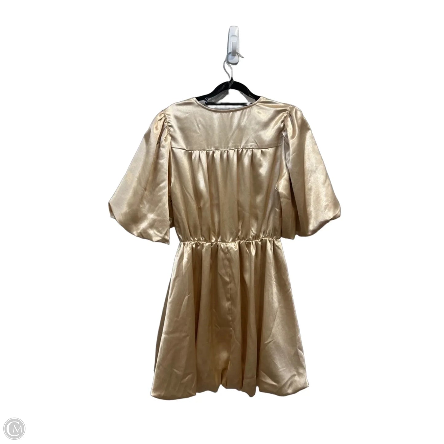 Dress Casual Short By Entro In Gold, Size: M