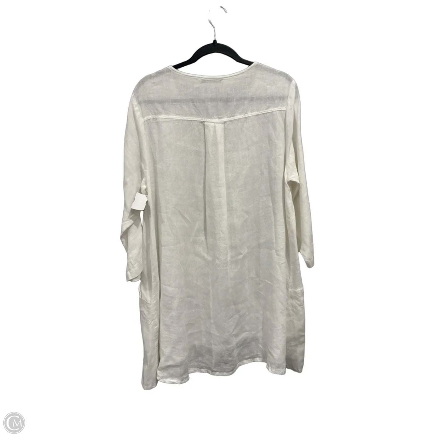 Tunic 3/4 Sleeve By Cut Loose In White, Size: Xl