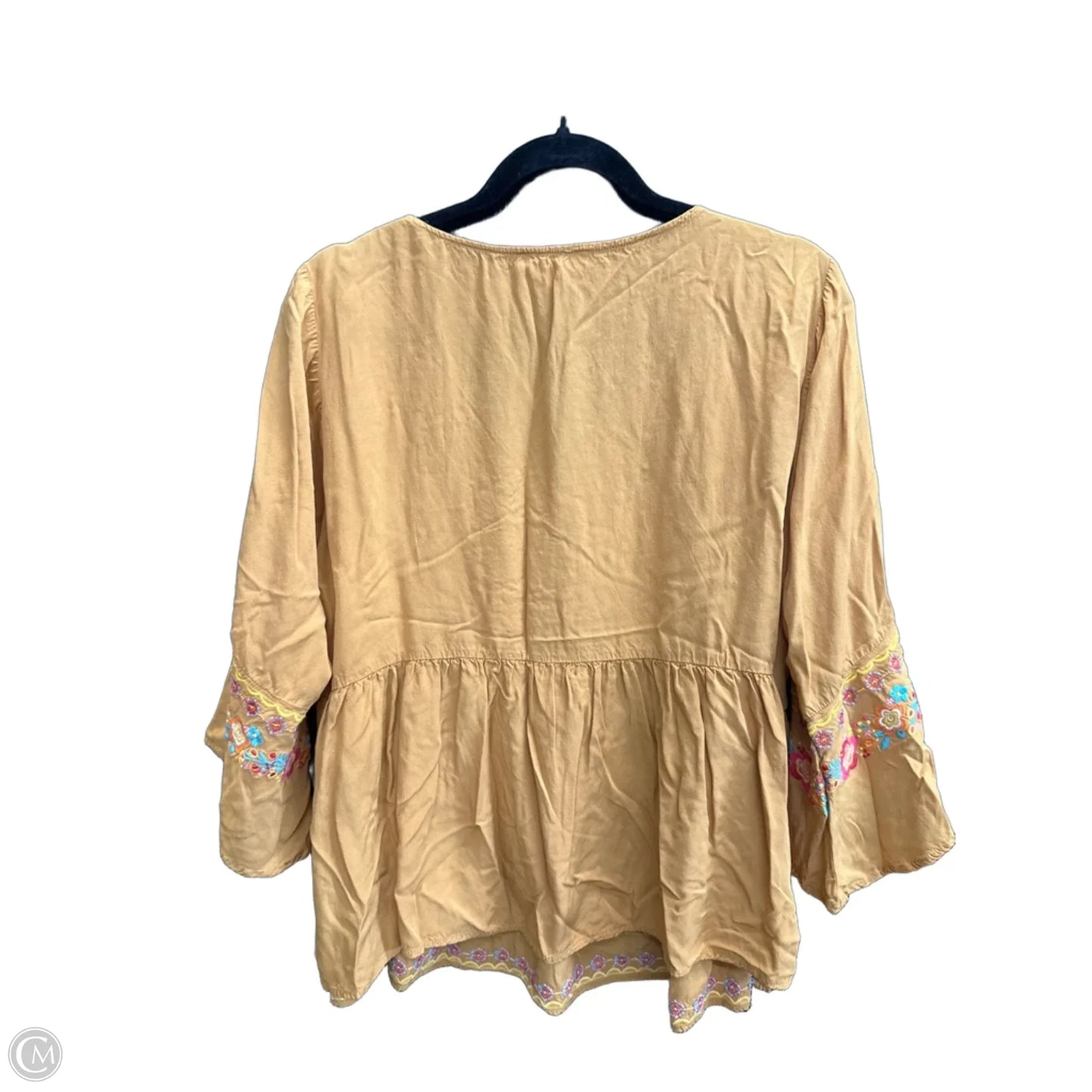 Top Short Sleeve By Savanna Jane In Yellow, Size: Xl