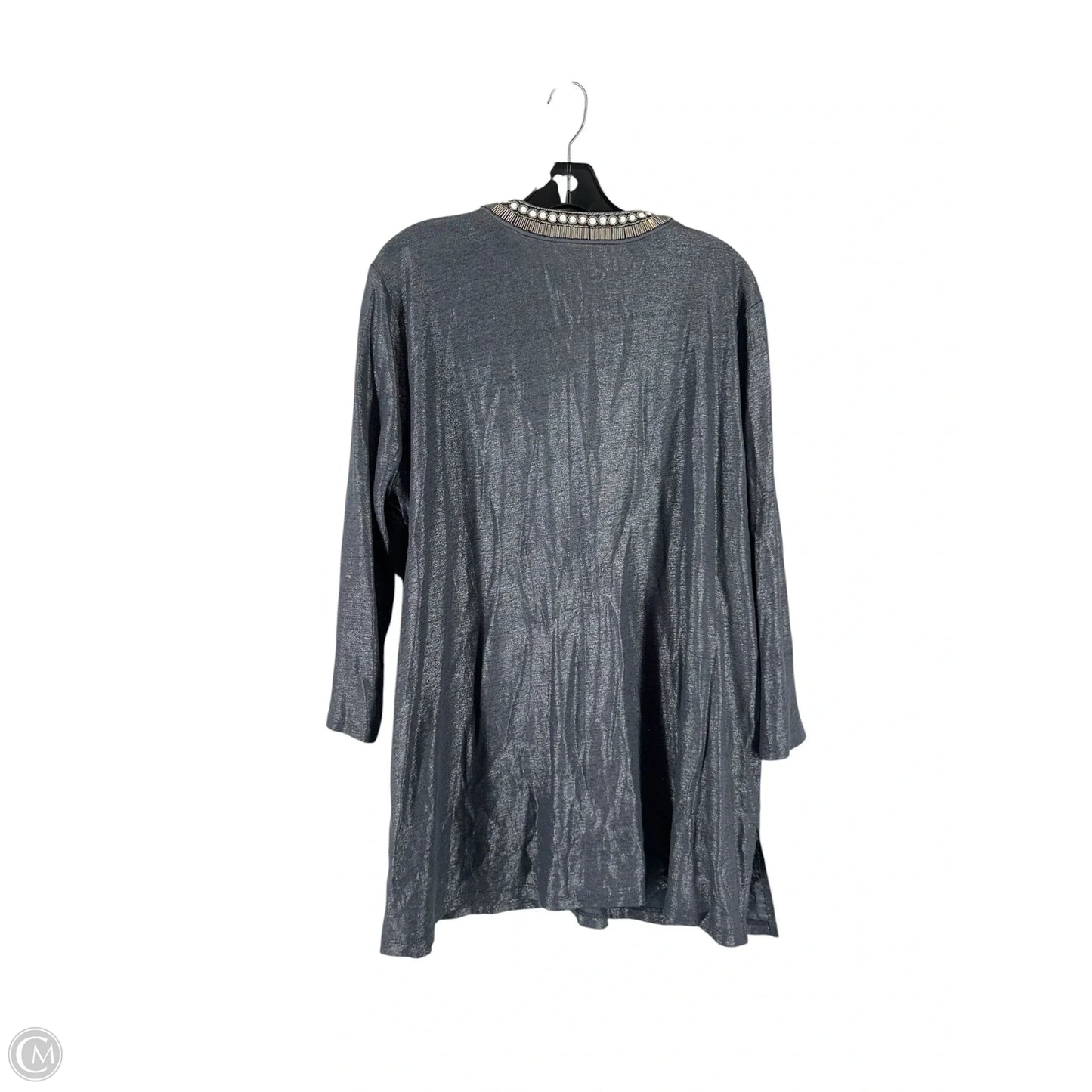 Top 3/4 Sleeve By Chicos In Silver, Size: Xl