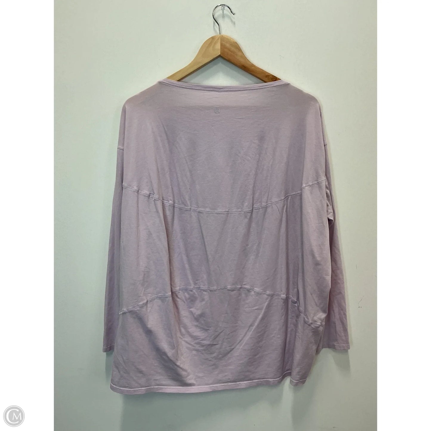 Athletic Top Long Sleeve Crewneck By Lululemon In Purple, Size: L