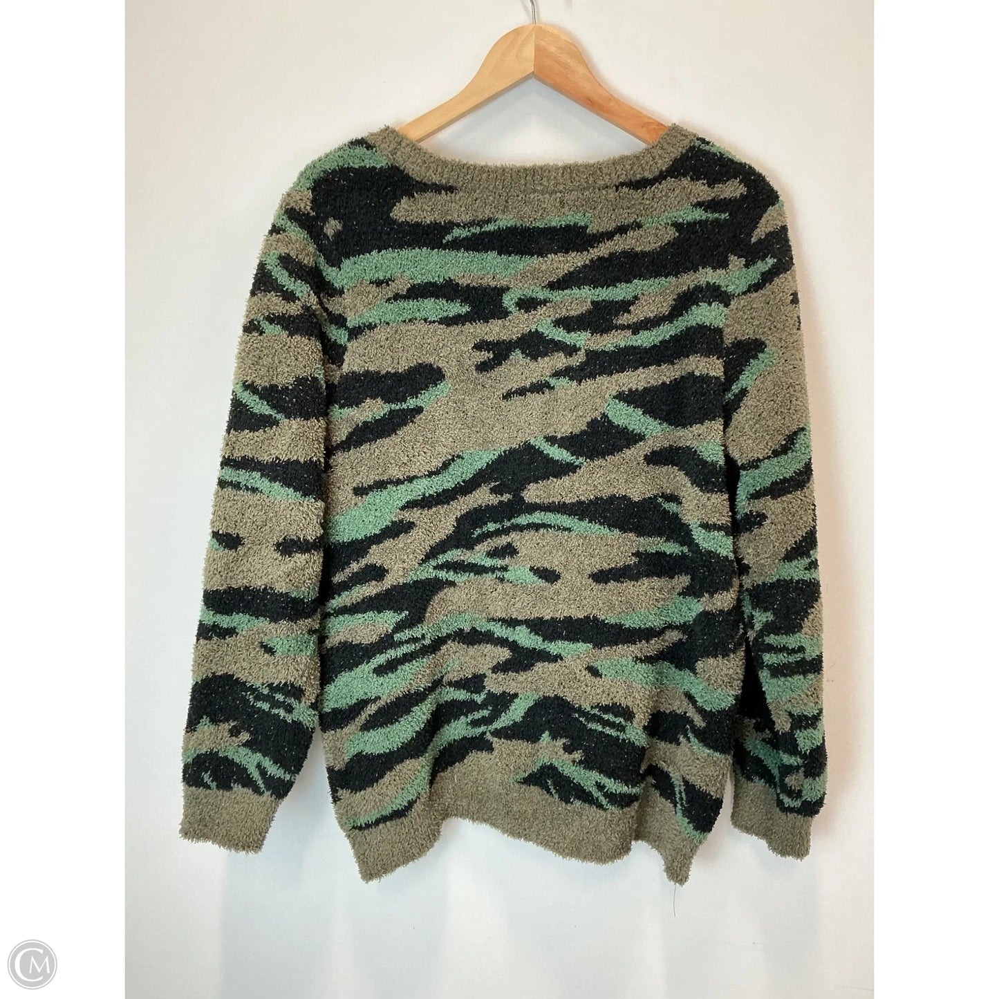 Sweater By Barefoot Dreams In Camouflage Print, Size: Xl