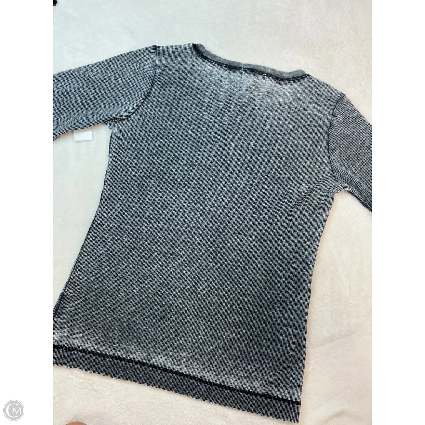 Top Long Sleeve By Clothes Mentor In Grey, Size: Xl