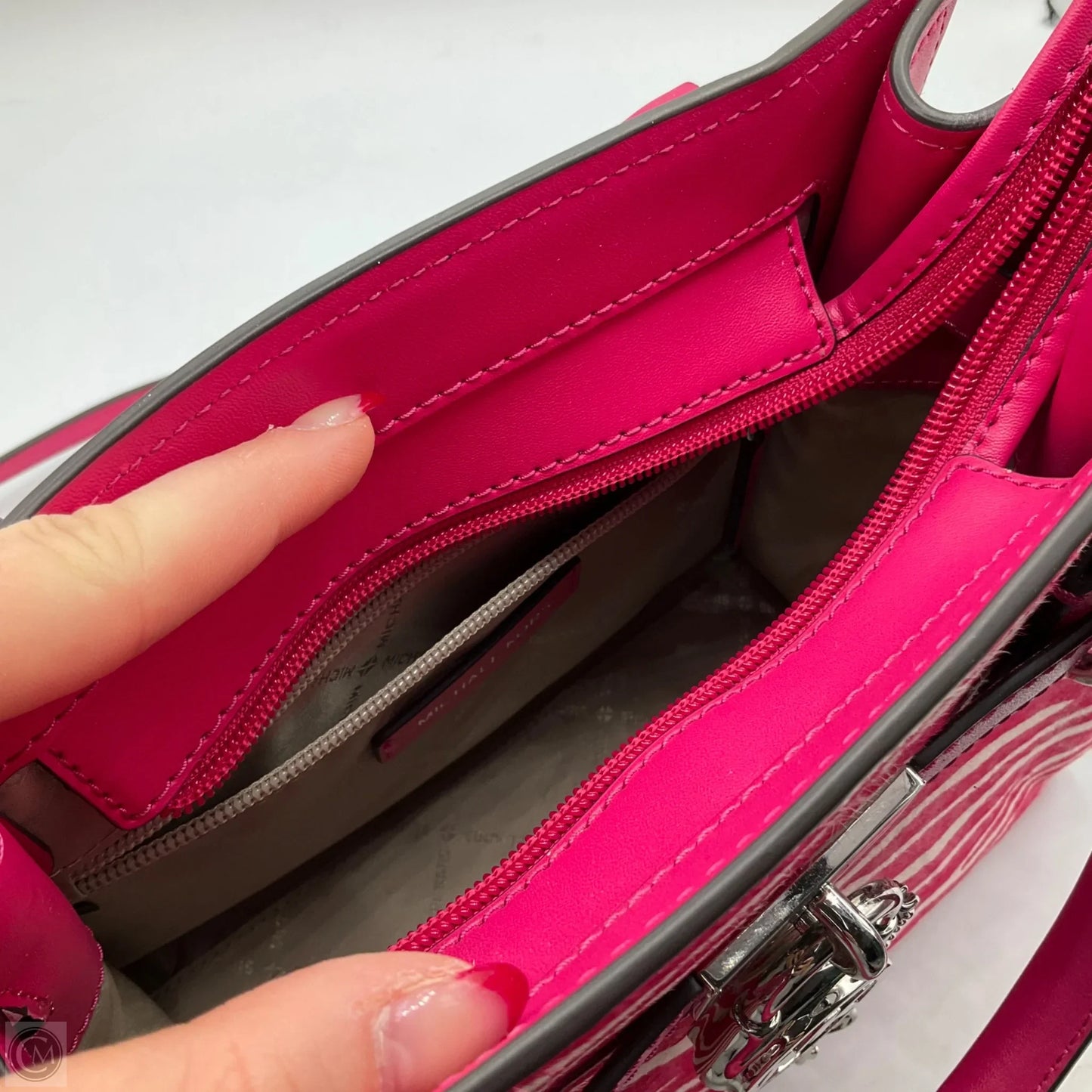 Handbag Designer By Michael Kors, Size: Medium