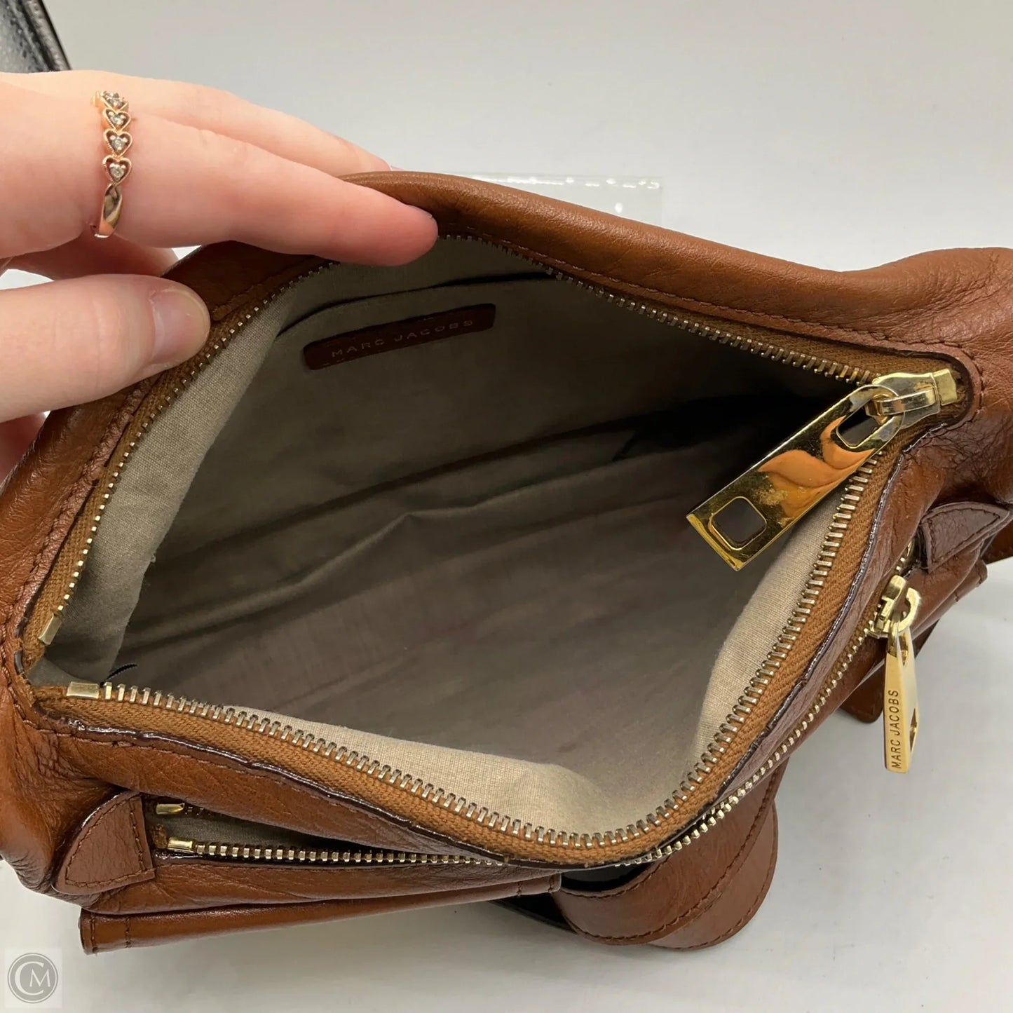 Handbag Luxury Designer By Marc Jacobs, Size: Medium