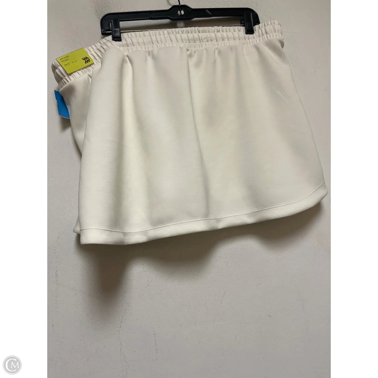 Athletic Shorts By All In Motion In Cream, Size: Xxl