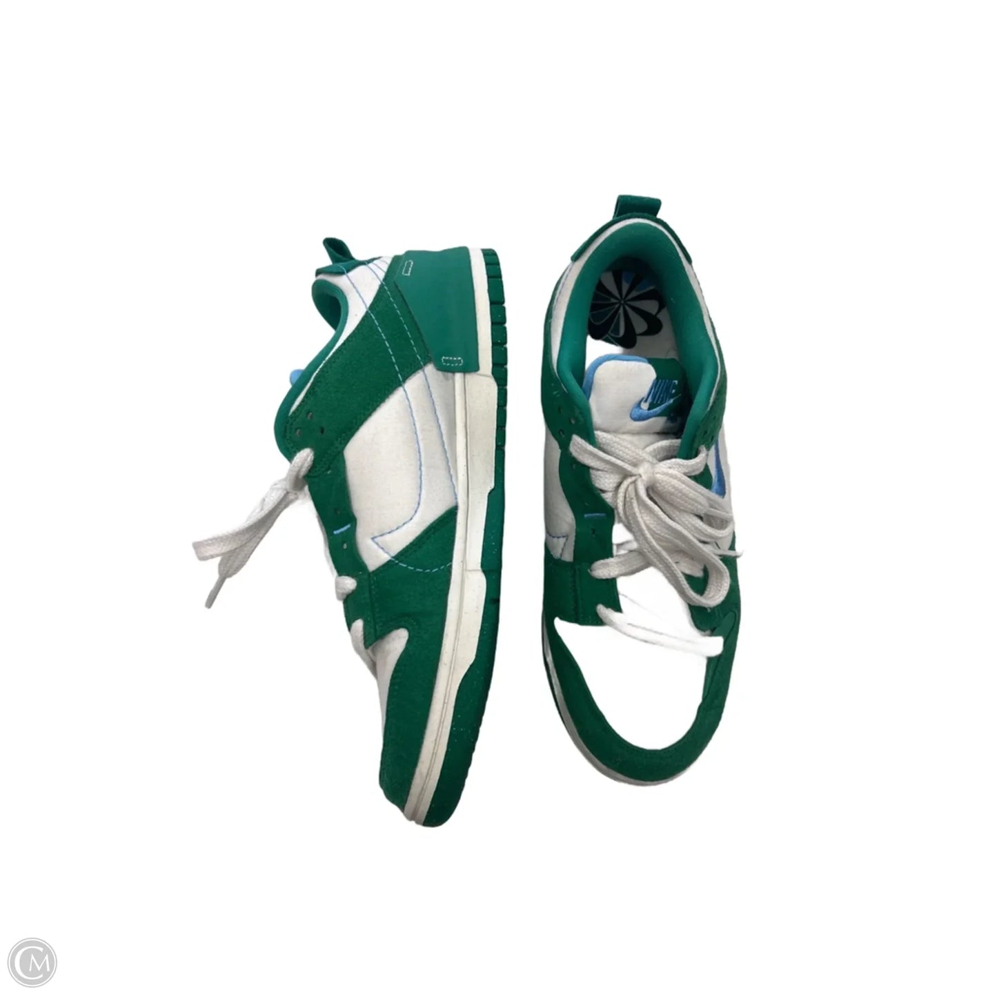Shoes Sneakers By Nike In Cream & Green, Size: 11