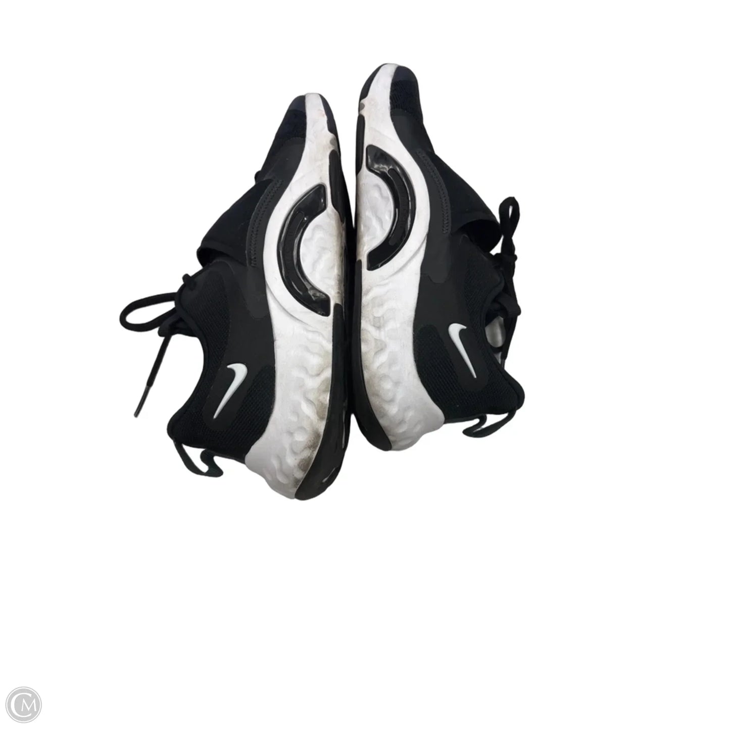 Shoes Athletic By Nike In Black & White, Size: 7.5