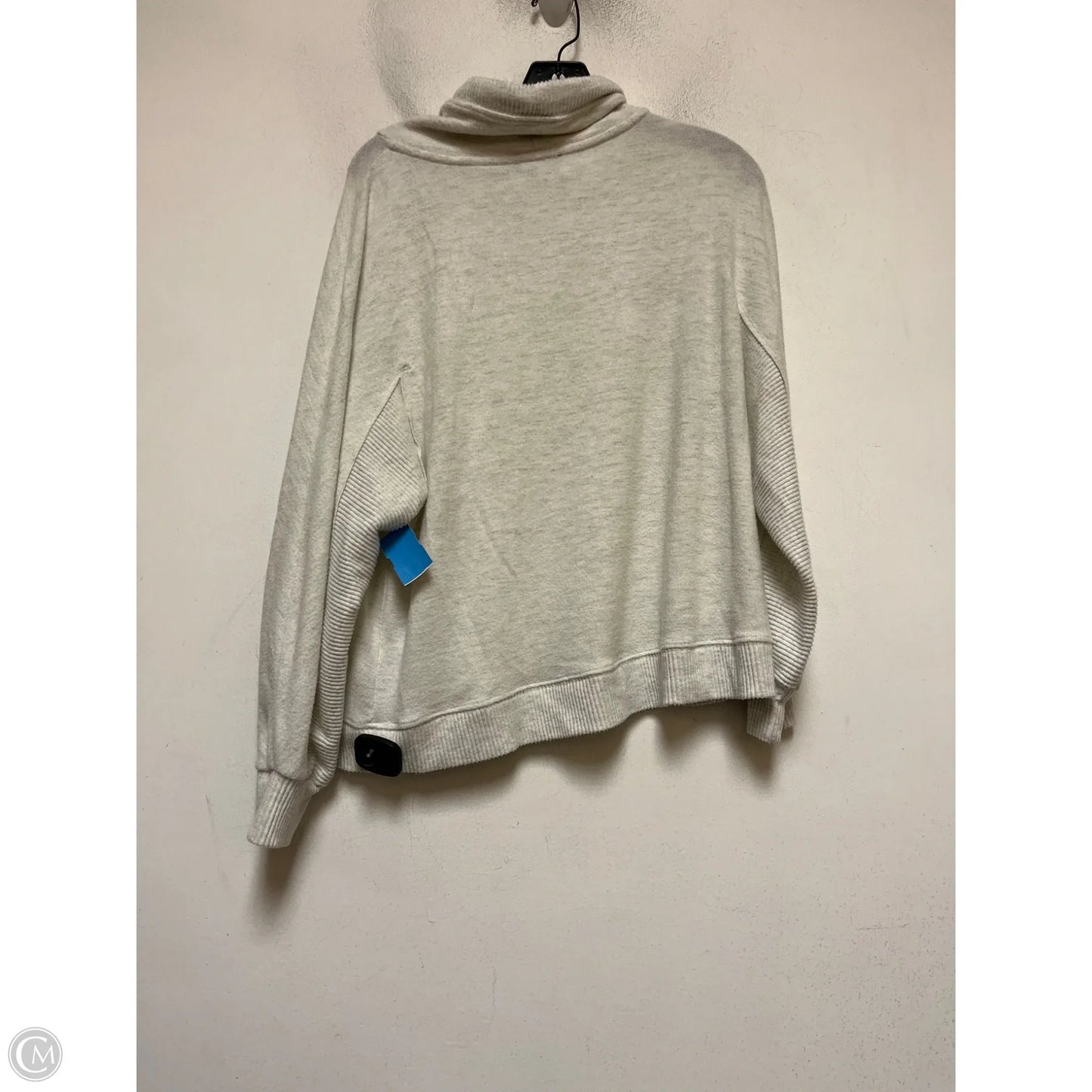 Top Long Sleeve By Democracy In Grey, Size: M