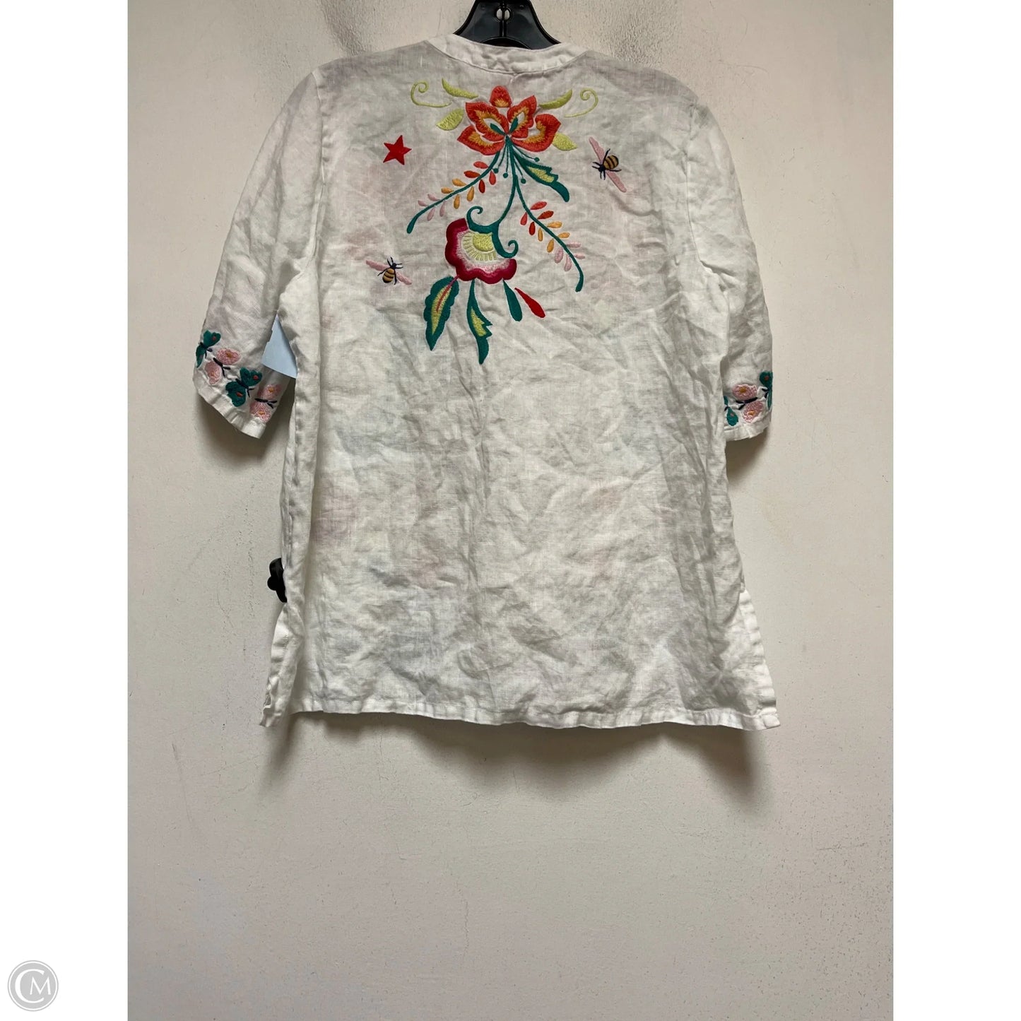 Top Short Sleeve By Johnny Was In White, Size: M