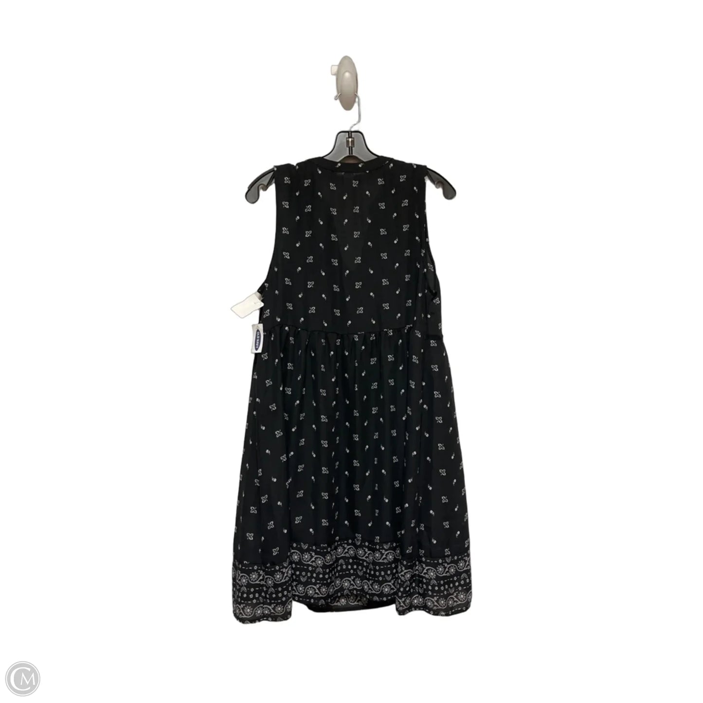 Dress Casual Short By Old Navy In Black & White, Size: M