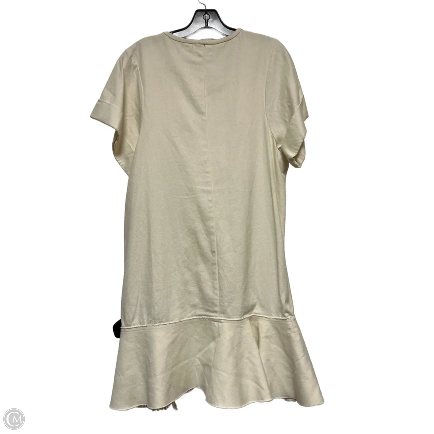 Dress Casual Short By Clothes Mentor In Cream, Size: L