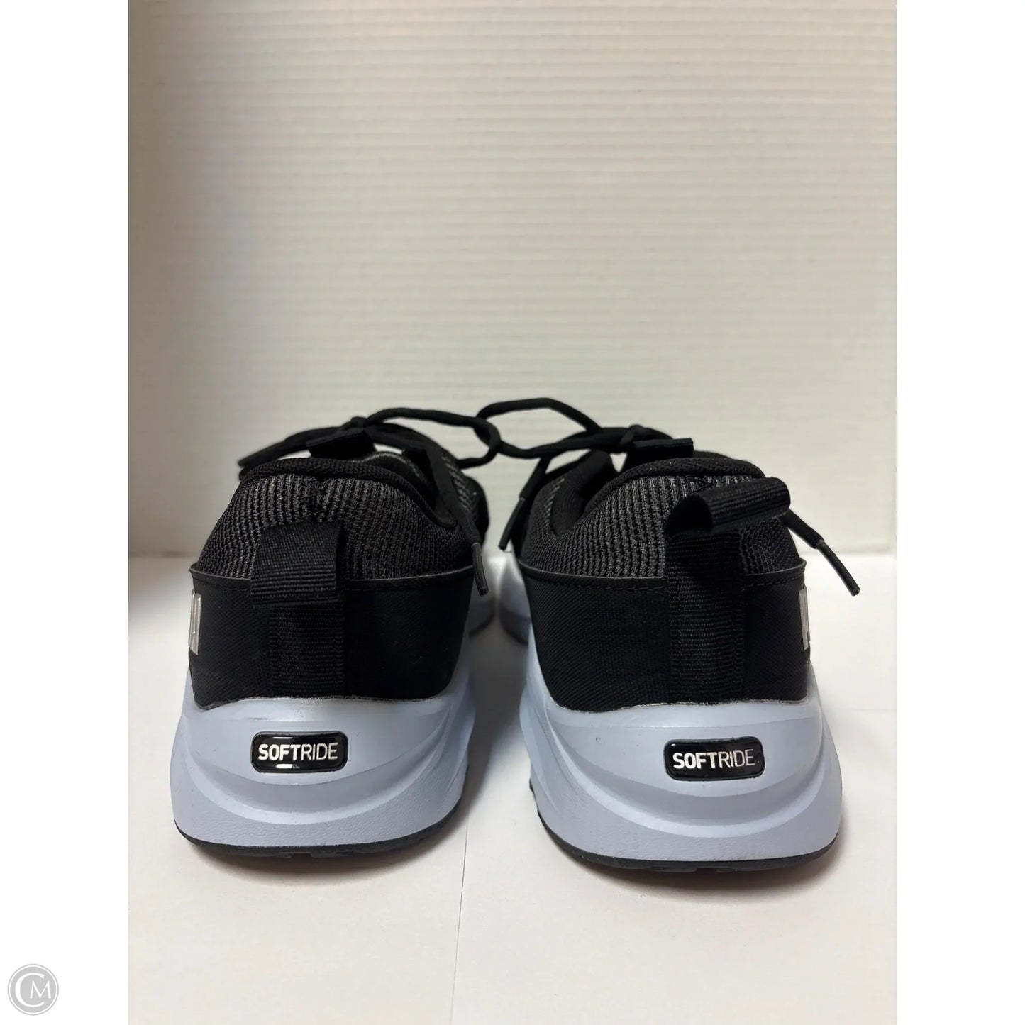 Shoes Athletic By Puma In Black, Size: 9