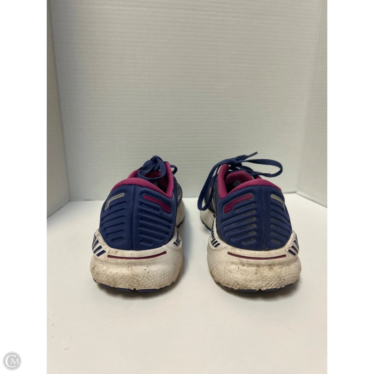 Shoes Athletic By Brooks In Purple, Size: 11