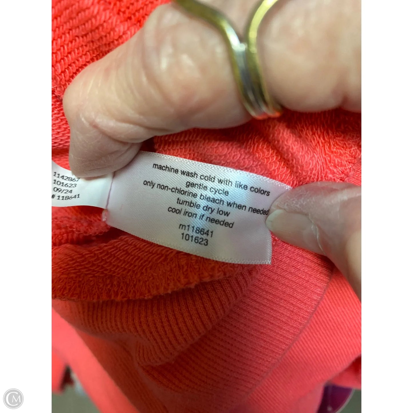 Sweatshirt Crewneck By Livi Active In Pink, Size: L