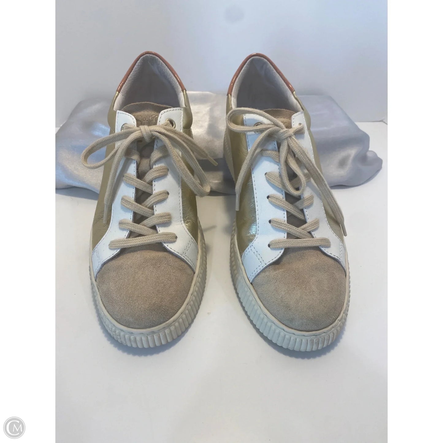 Shoes Sneakers By Sofft In Gold, Size: 10