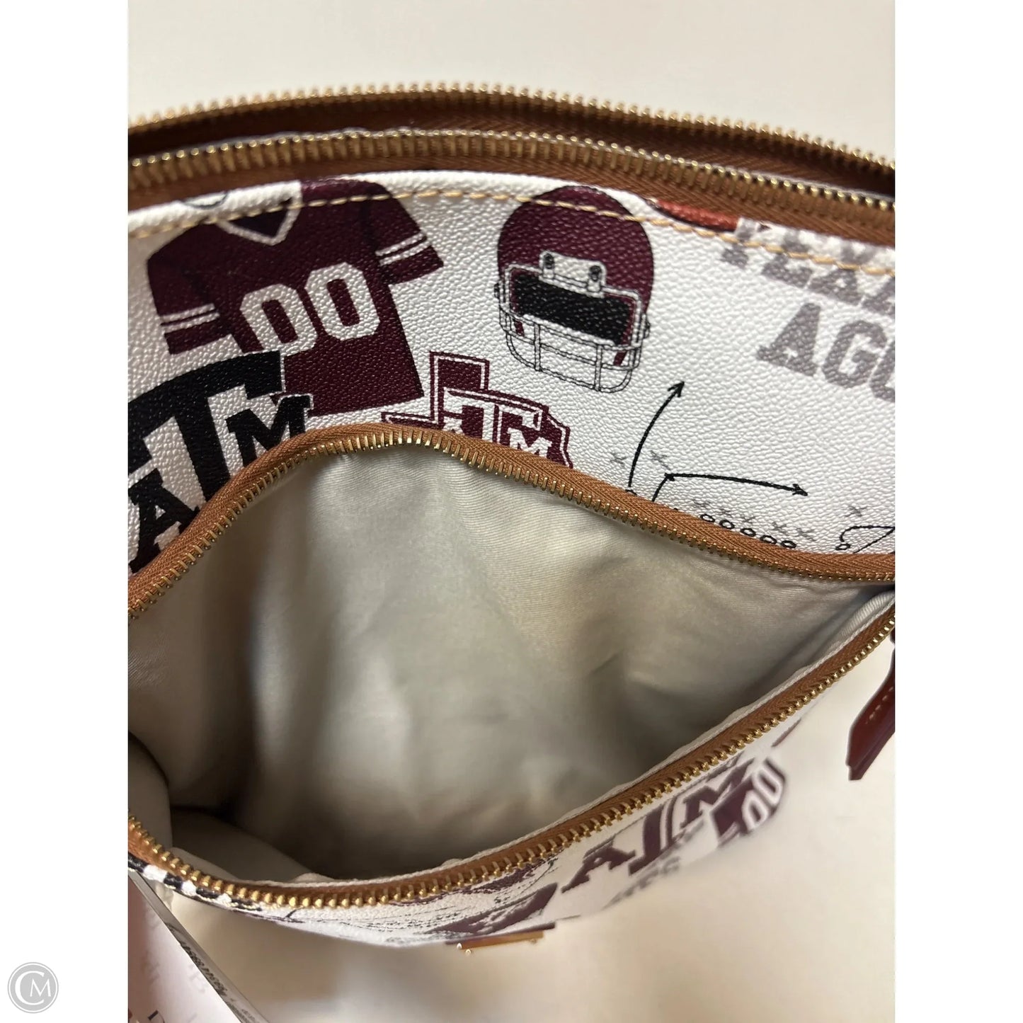 Crossbody Designer By Dooney And Bourke, Size: Large