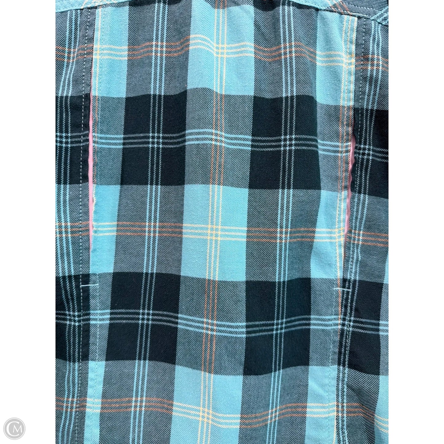 Top Long Sleeve By Duluth Trading In Green, Size: M