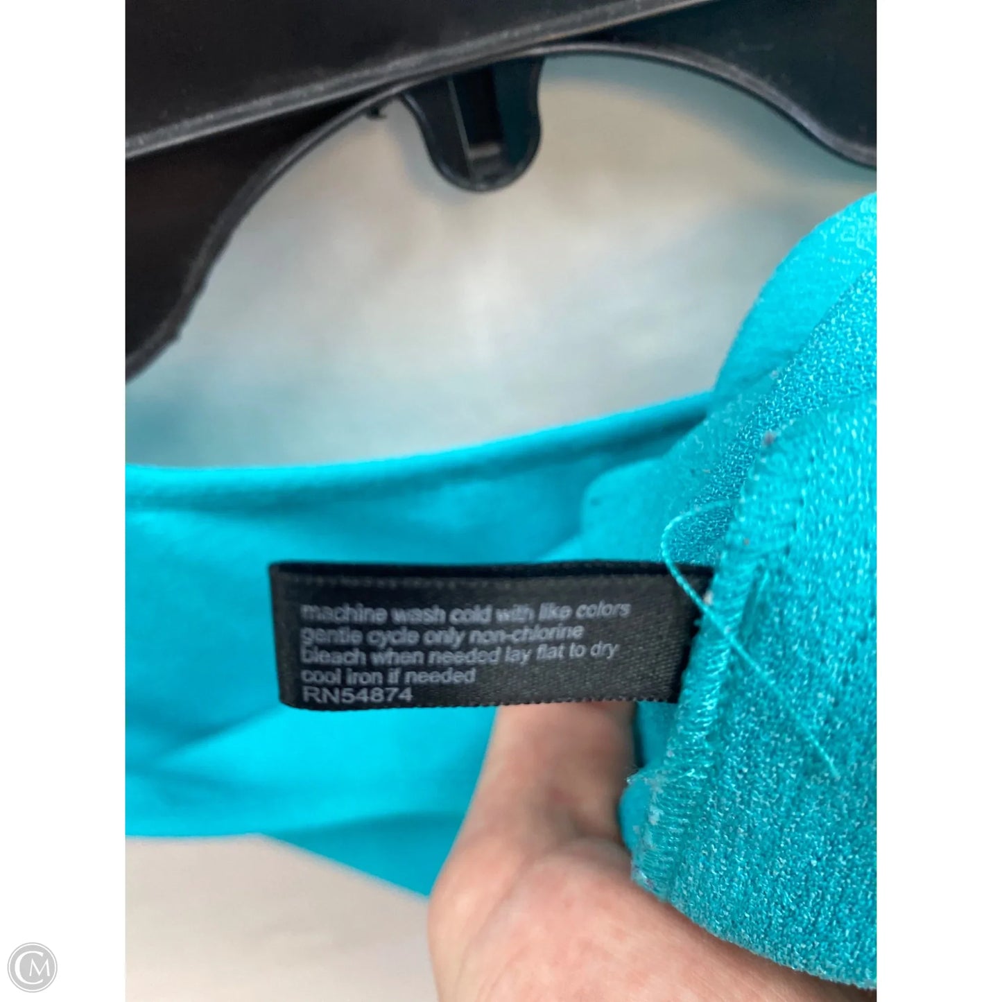 Top Sleeveless By Limited In Blue, Size: S