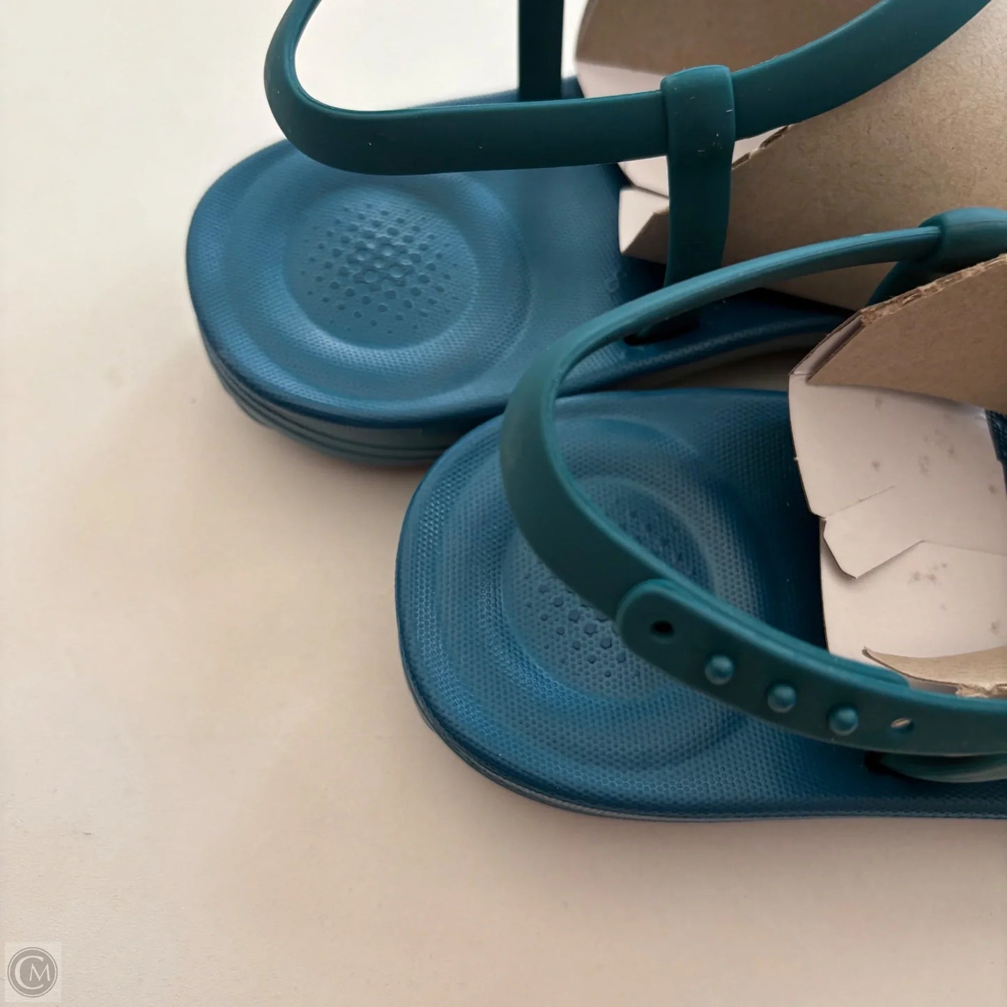 Sandals Flats By Fitflop In Blue, Size: 8