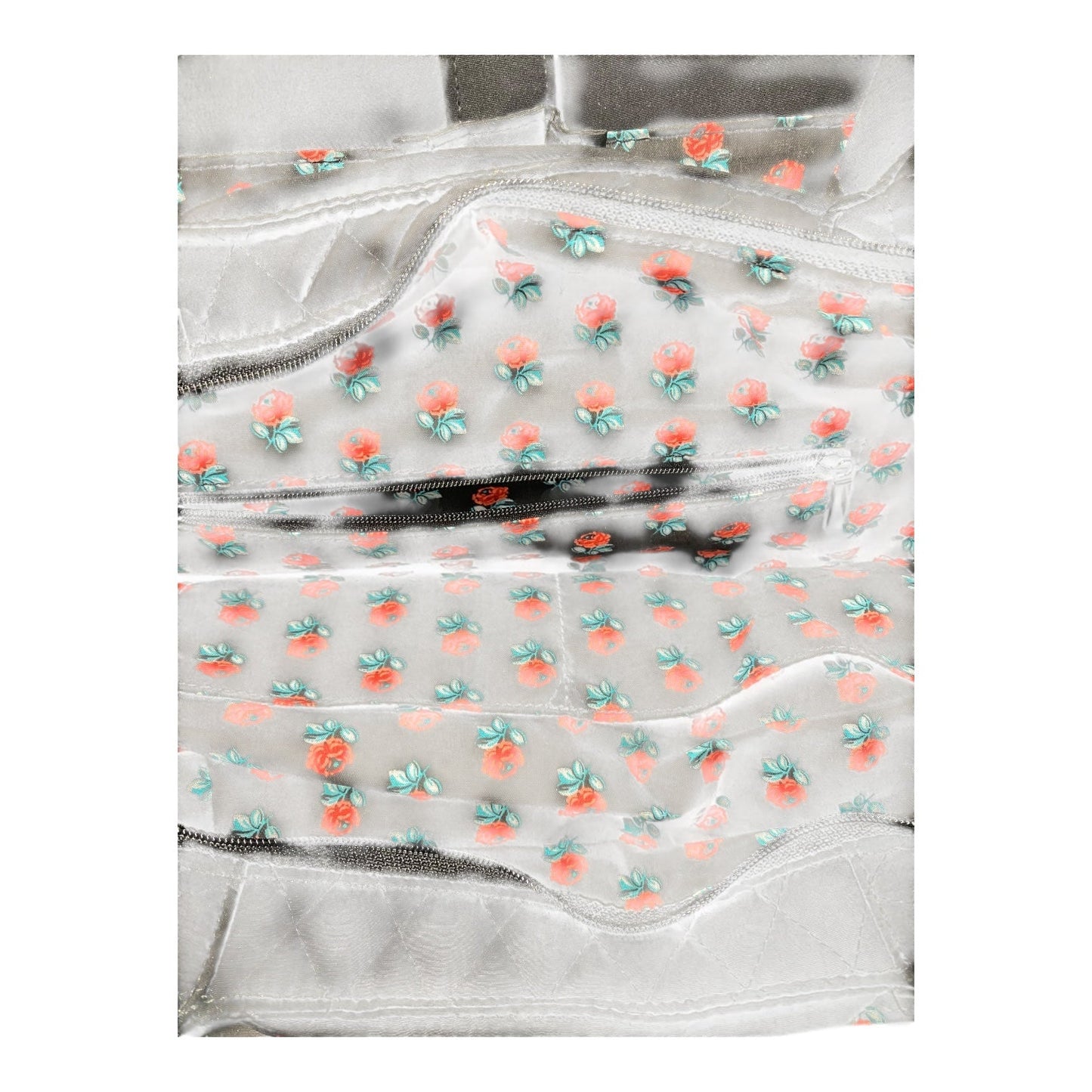 Handbag By Vera Bradley In Black, Size:Medium