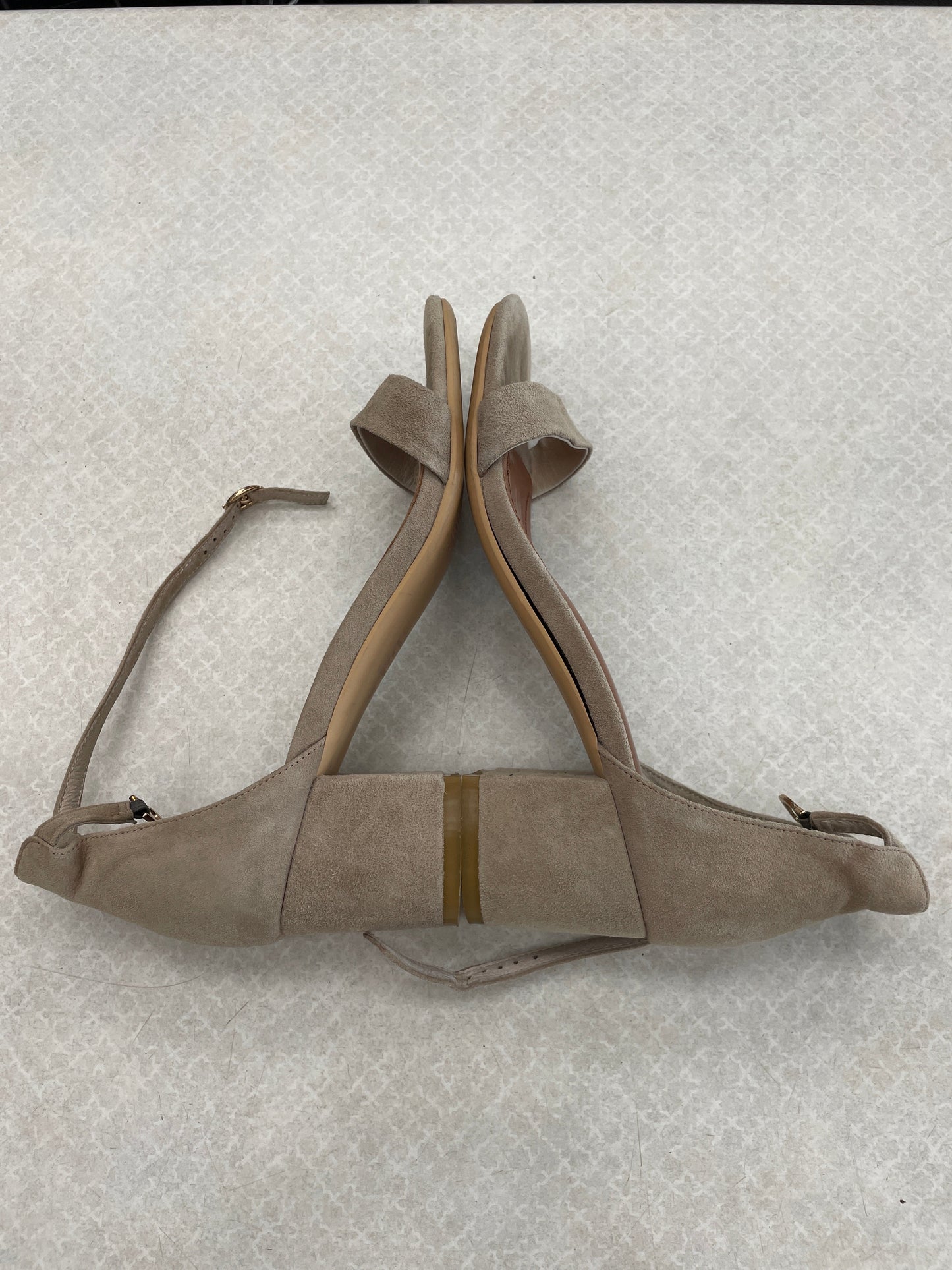 Shoes Heels Wedge By Clothes Mentor Size: 6