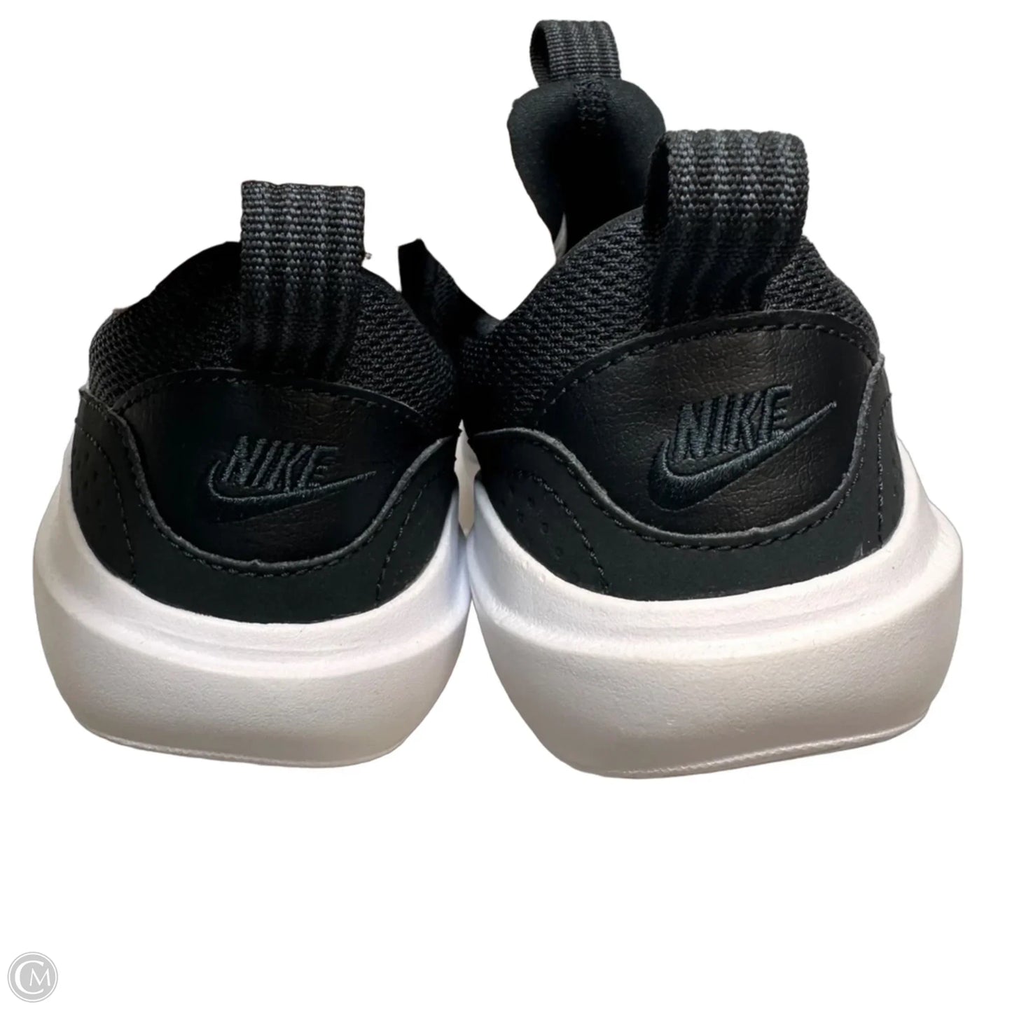 Shoes Athletic By Nike In Black, Size: 6