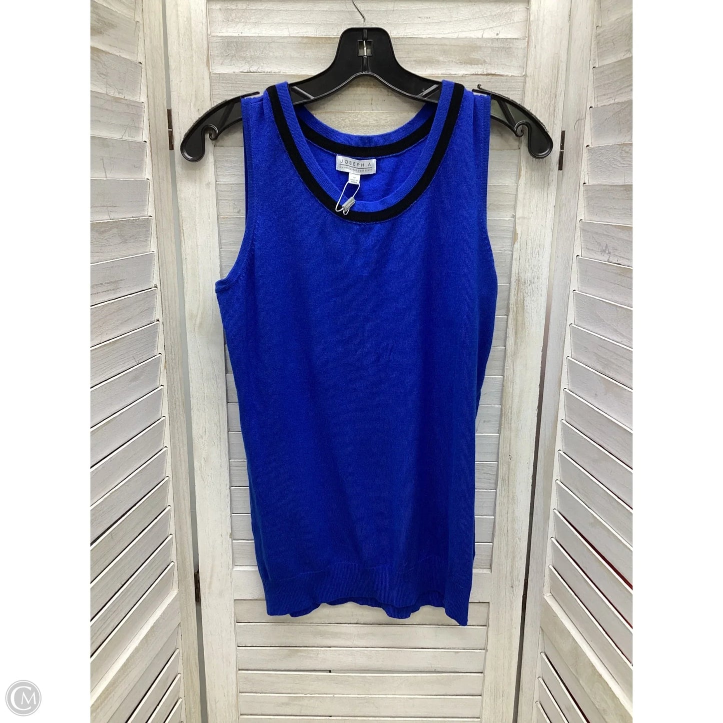 Top Sleeveless By Joseph A. In Maroon, Size: M