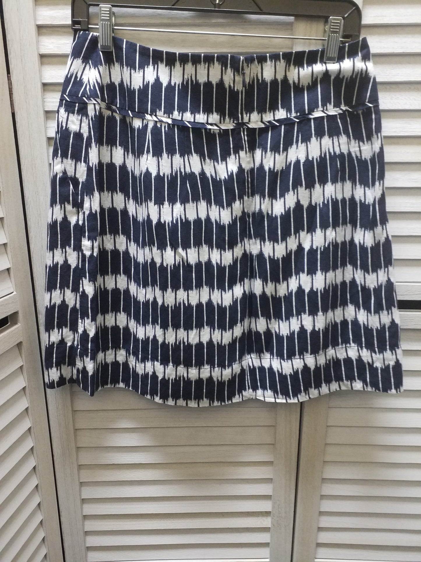 Skirt Mini & Short By Loft Size: S