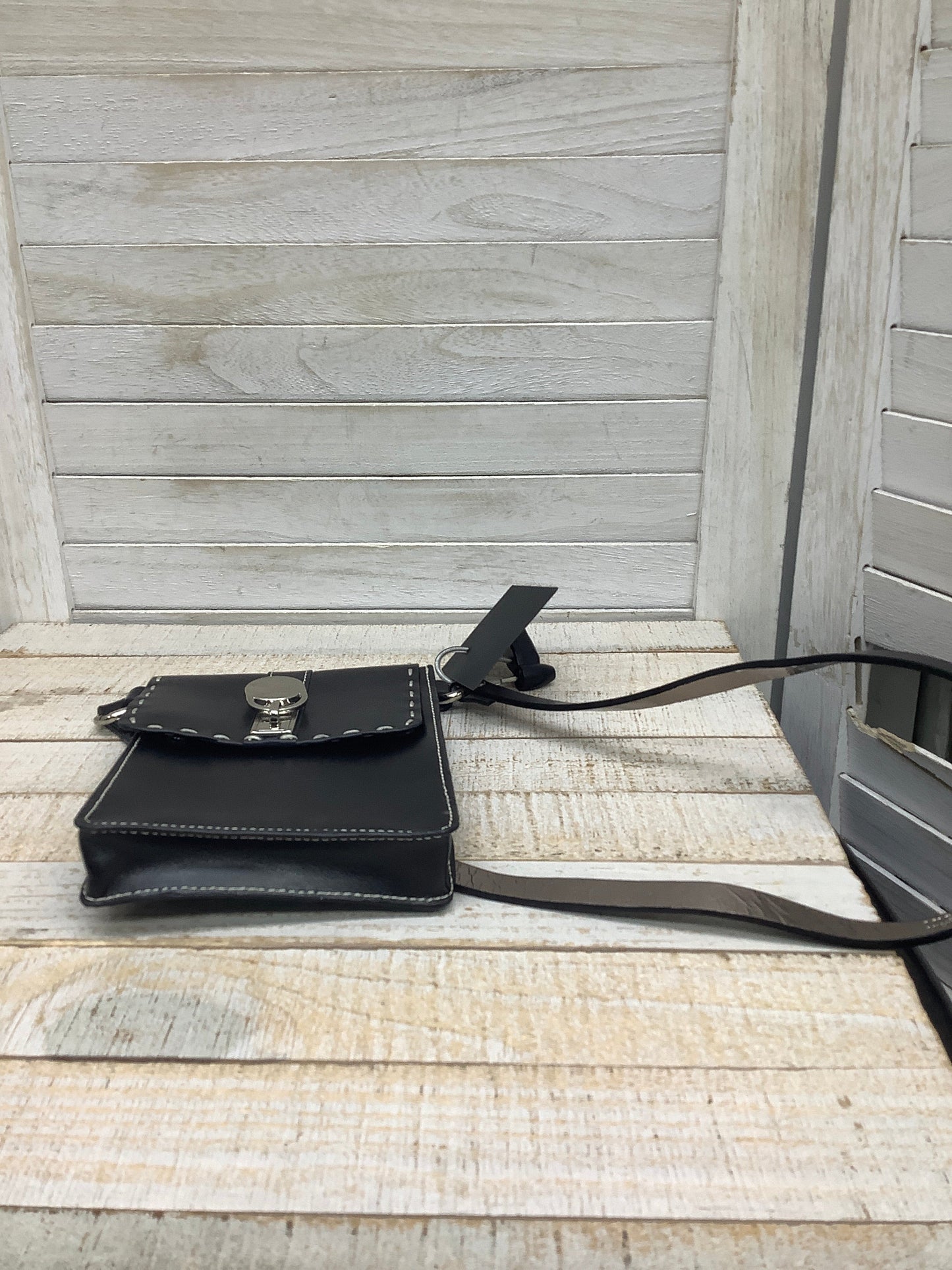 Crossbody Designer By Michael Kors Size: Small