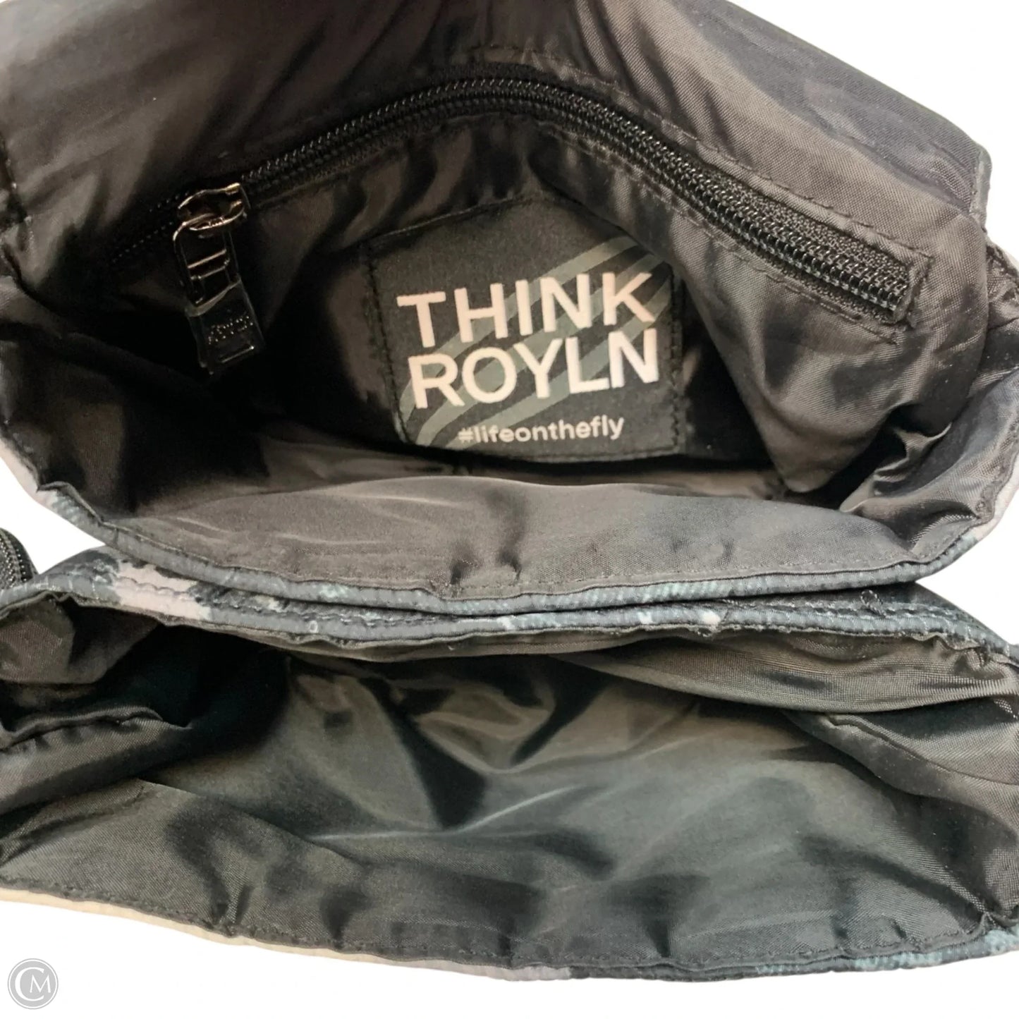Crossbody By Think Royln, Size: Medium