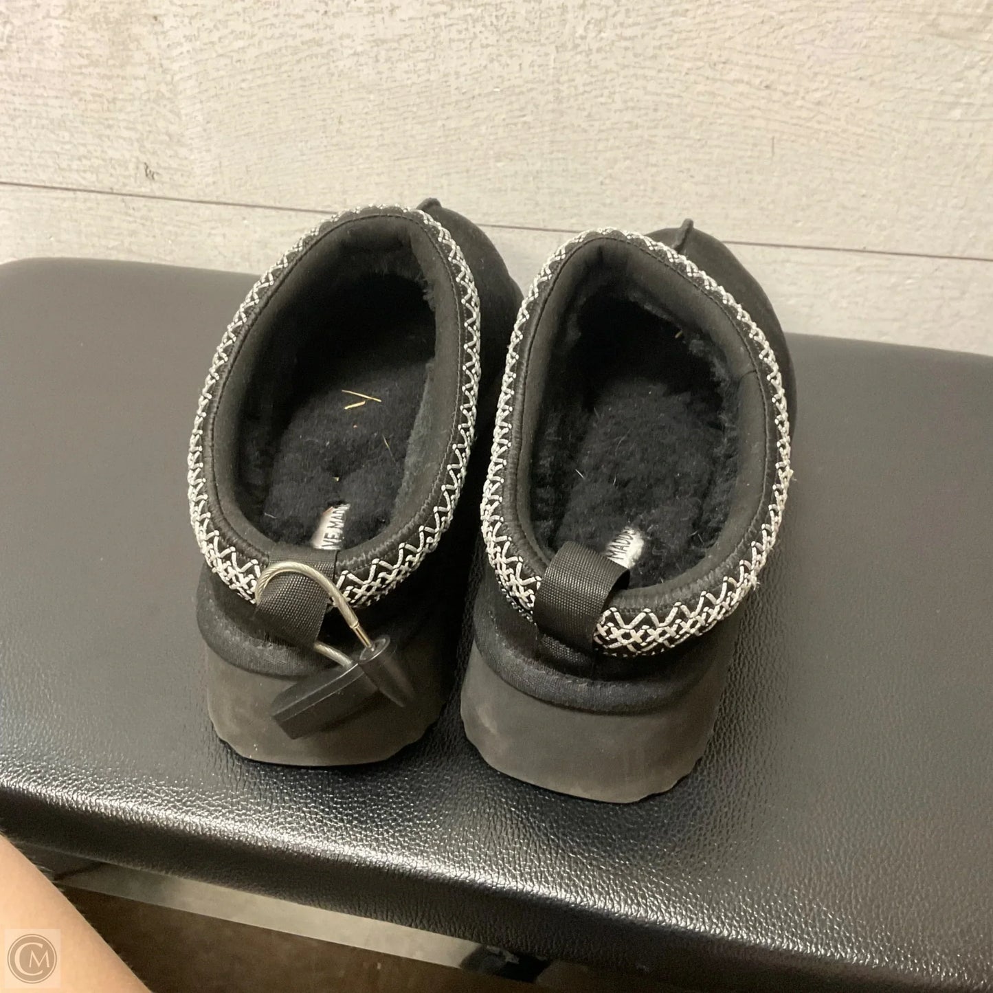 Shoes Flats By Steve Madden In Black, Size: 9.5