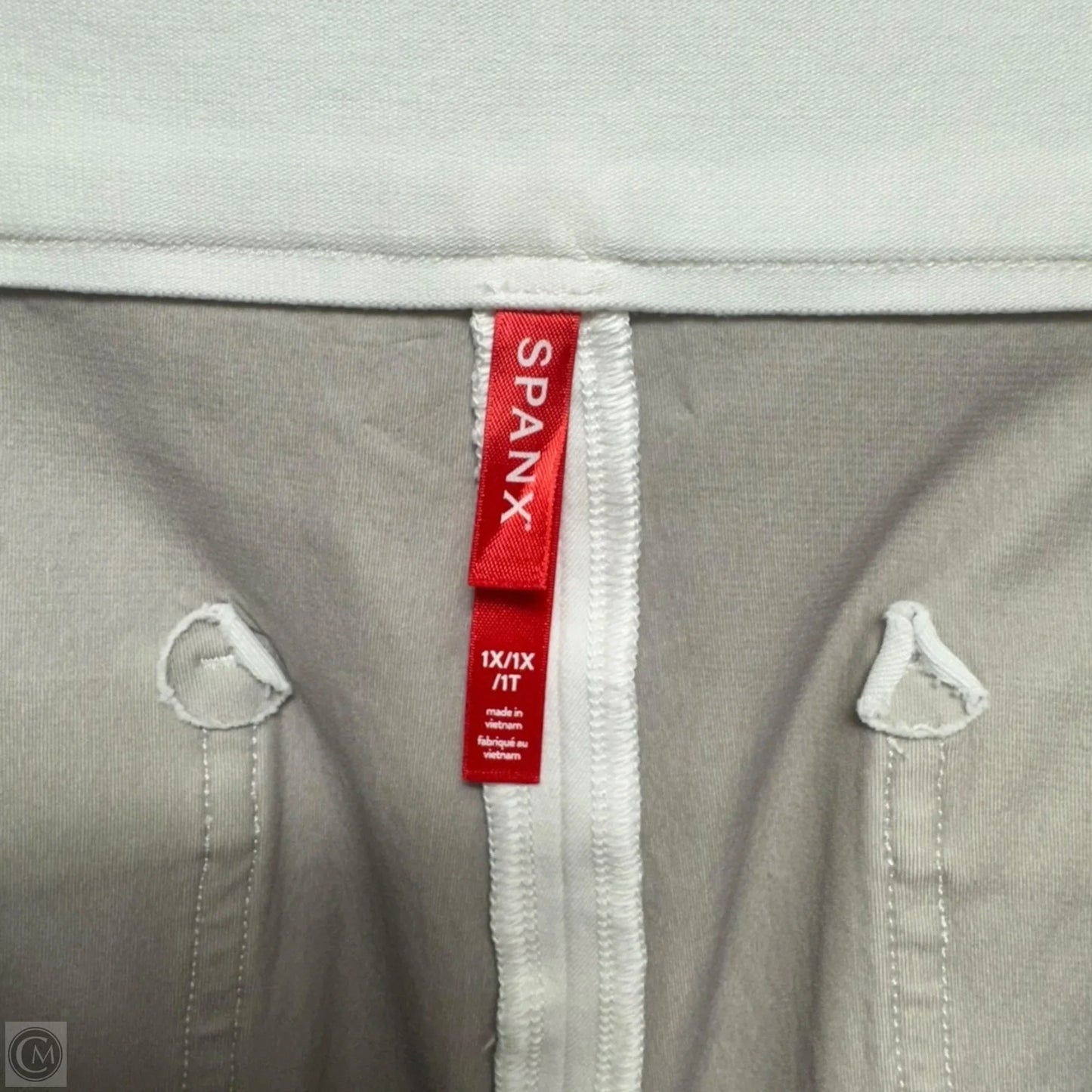 Pants Cropped By Spanx In White, Size: 1x