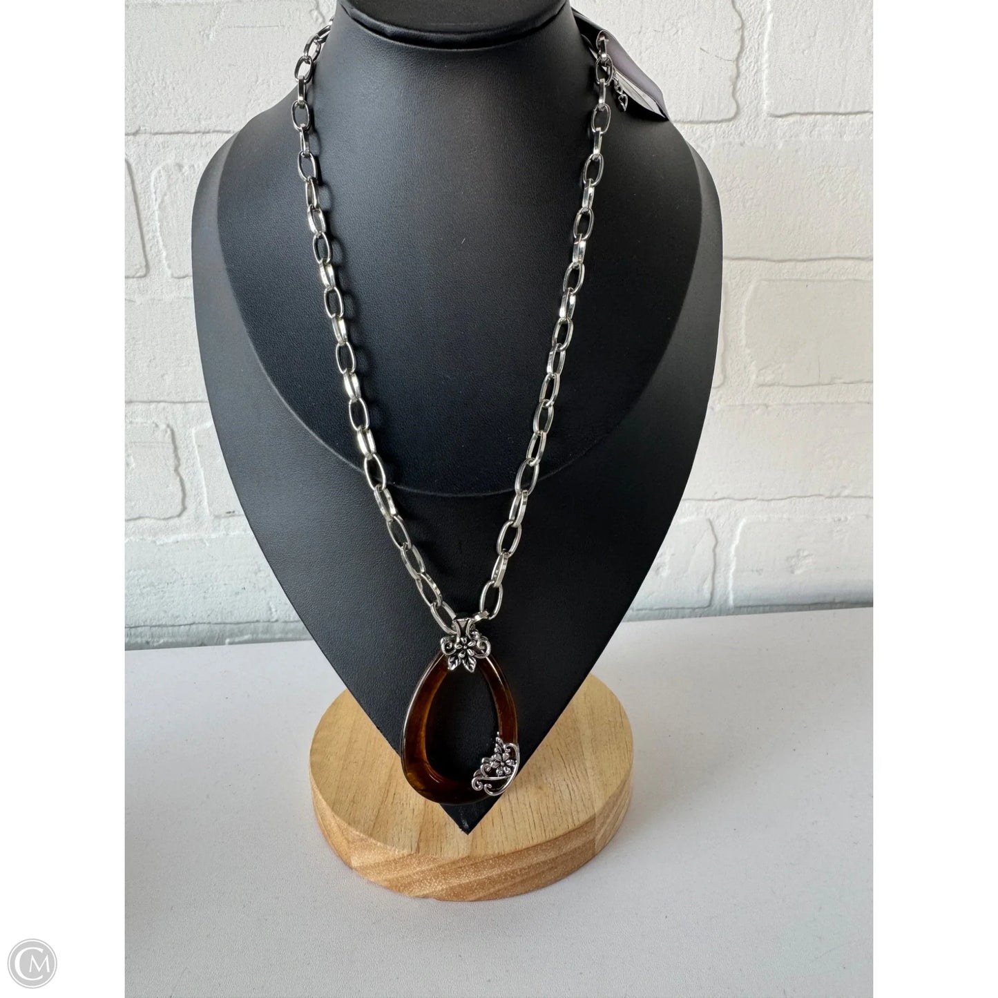 Necklace Pendant By Clothes Mentor