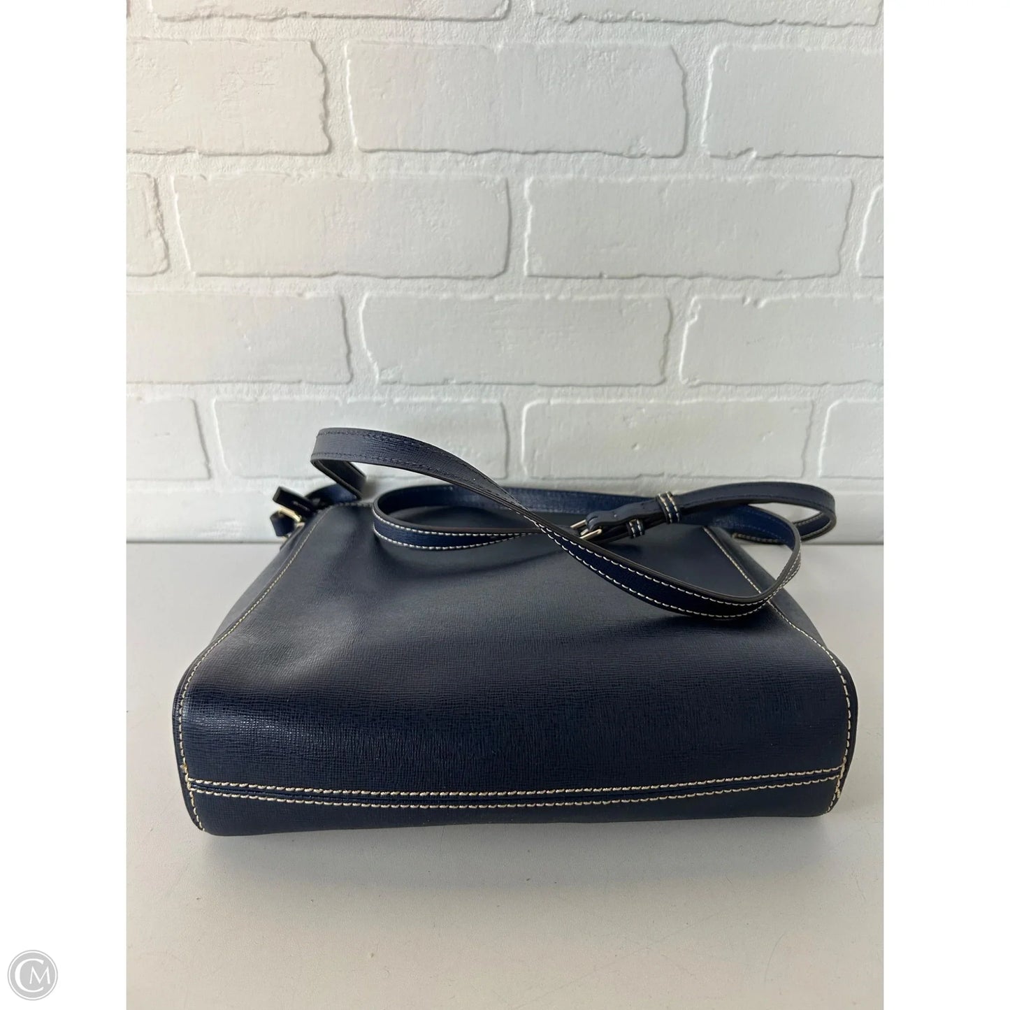 Crossbody Designer By Dooney And Bourke, Size: Medium