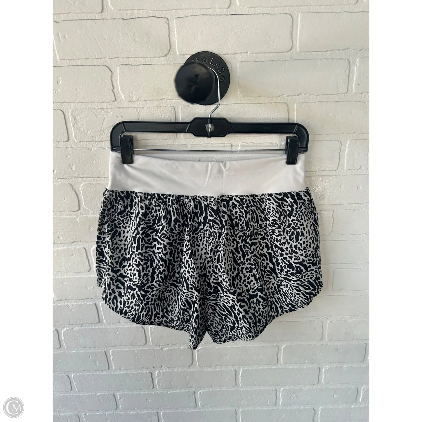 Athletic Shorts By Fabletics In Black & White, Size: 8