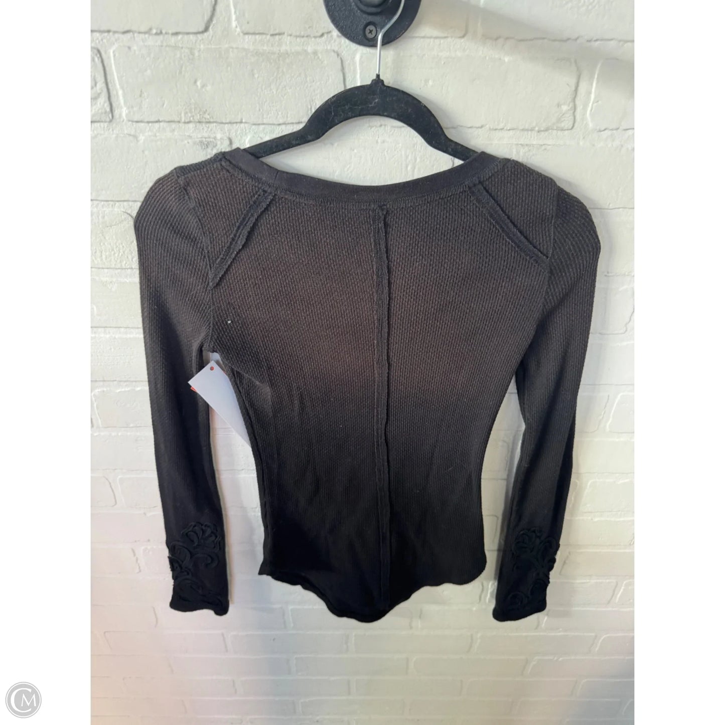 Top Long Sleeve By Free People In Black & Brown, Size: S
