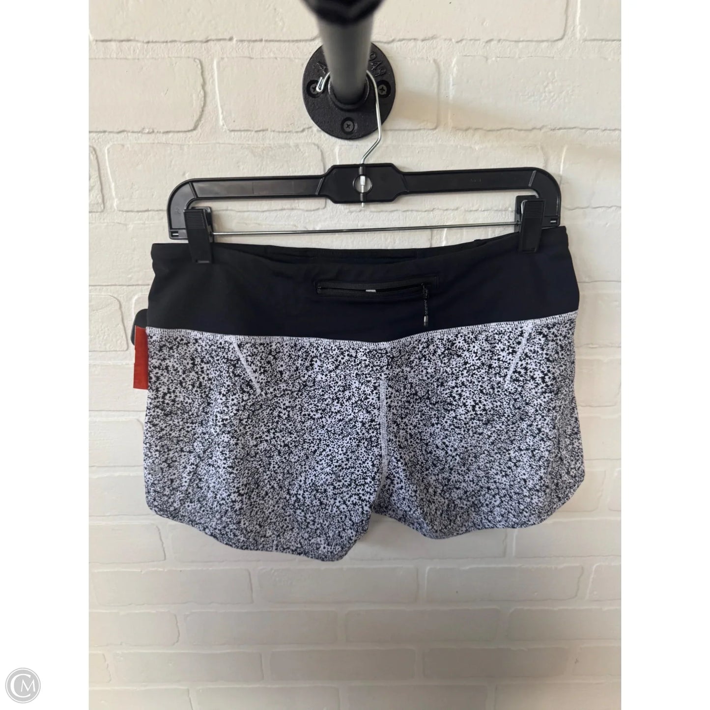 Athletic Shorts By Lululemon In Black & White, Size: 6