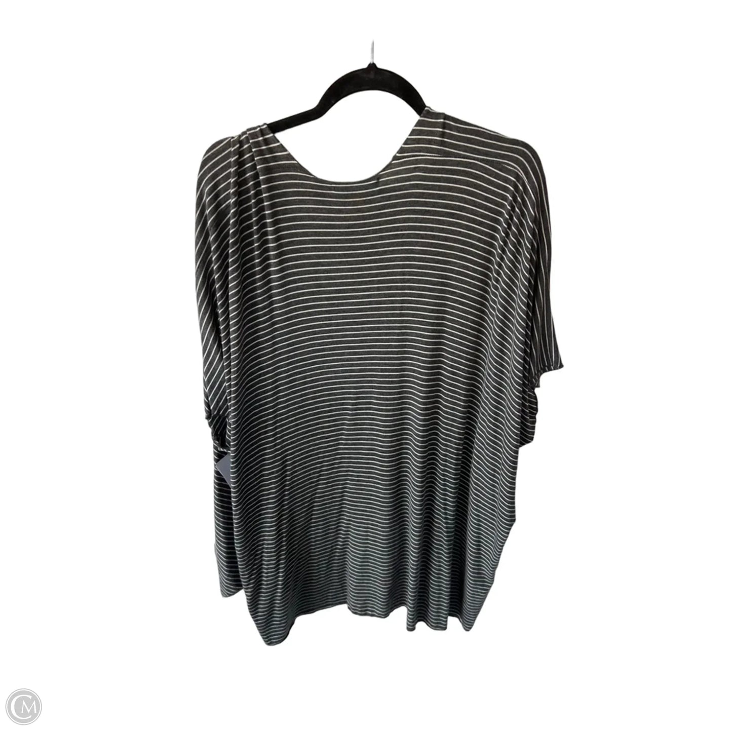 Kimono By Chris And Carol In Grey & White, Size: S