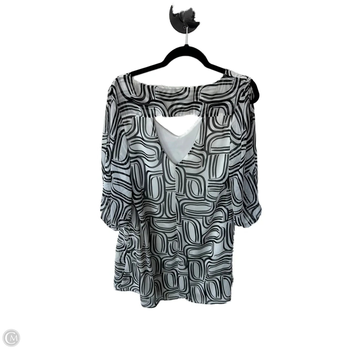 Dress Casual Short By Bisou Bisou In Grey & White, Size: L