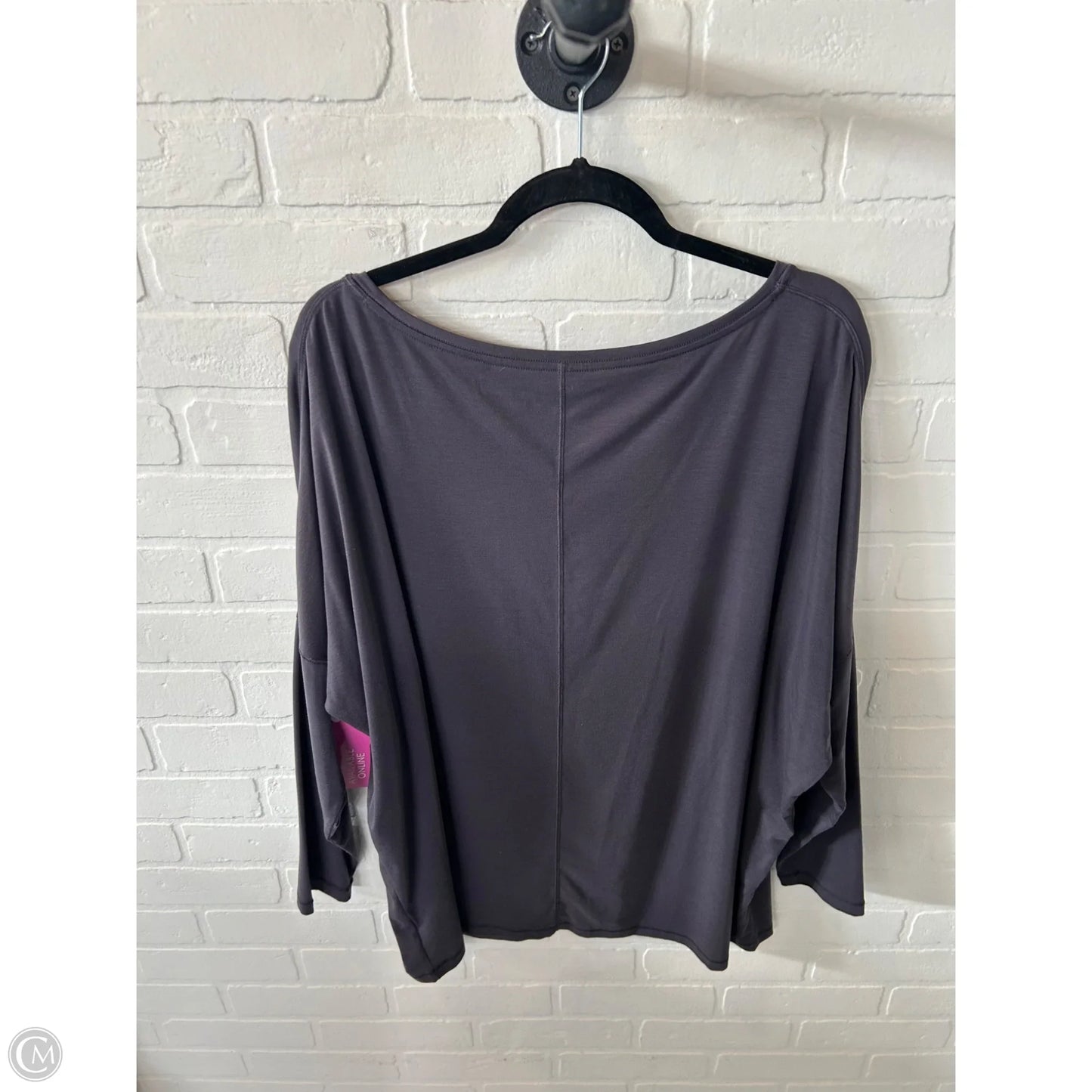 Athletic Top Long Sleeve Crewneck By Athleta In Grey, Size: 2x