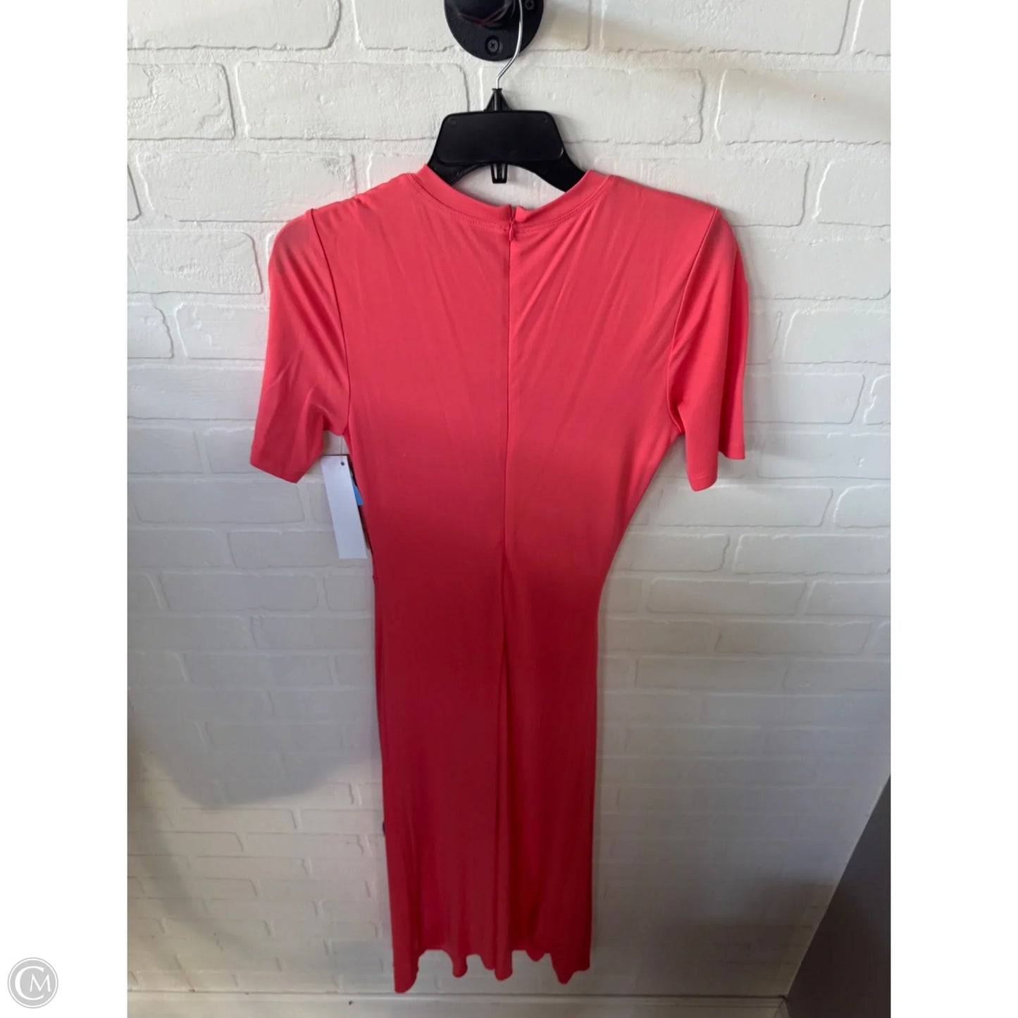 Dress Designer By Halston In Peach, Size: M