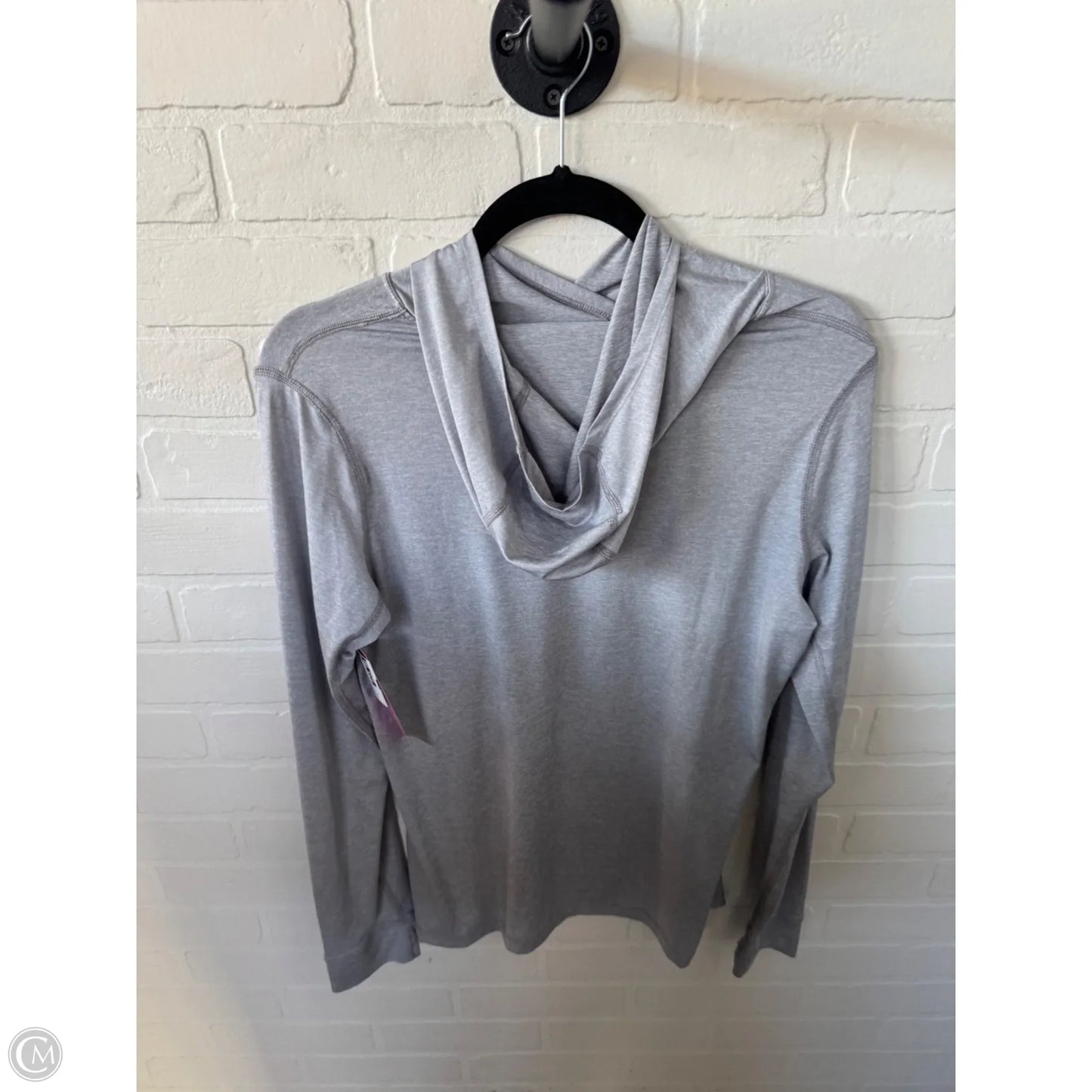 Athletic Top Long Sleeve Hoodie By The North Face In Grey, Size: M