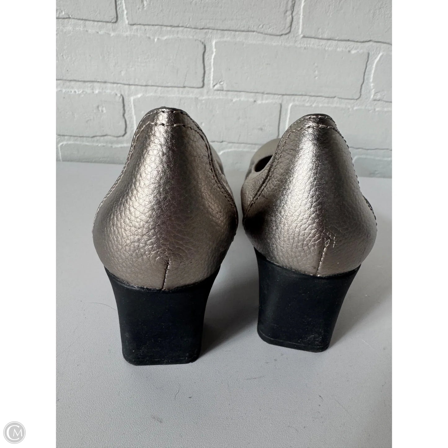 Shoes Heels Block By Clarks In Silver, Size: 8