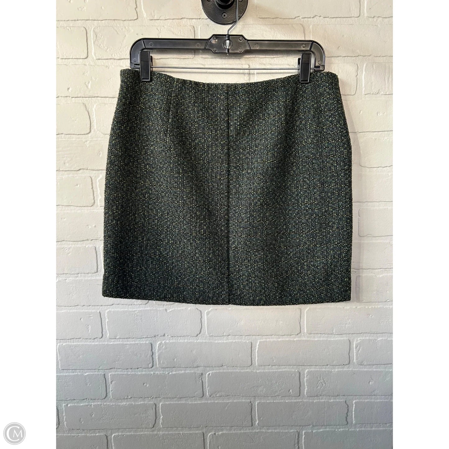 Skirt Mini & Short By Outback Red In Green, Size: 8