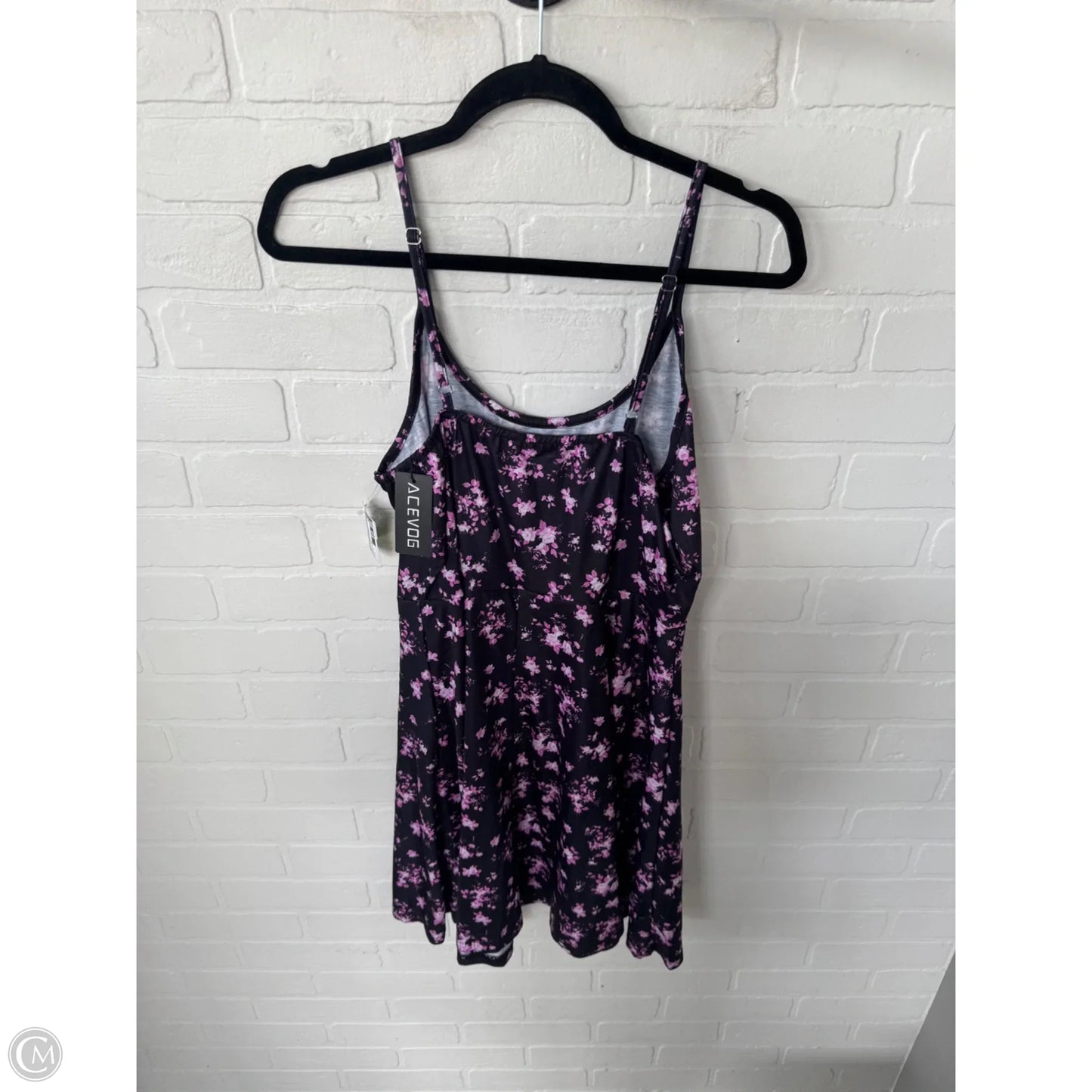 Dress Casual Short By Cme In Black & Pink, Size: L