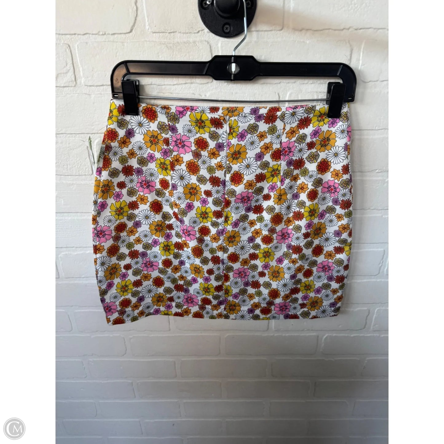 Skirt Mini & Short By Clothes Mentor In Orange & White, Size: 4