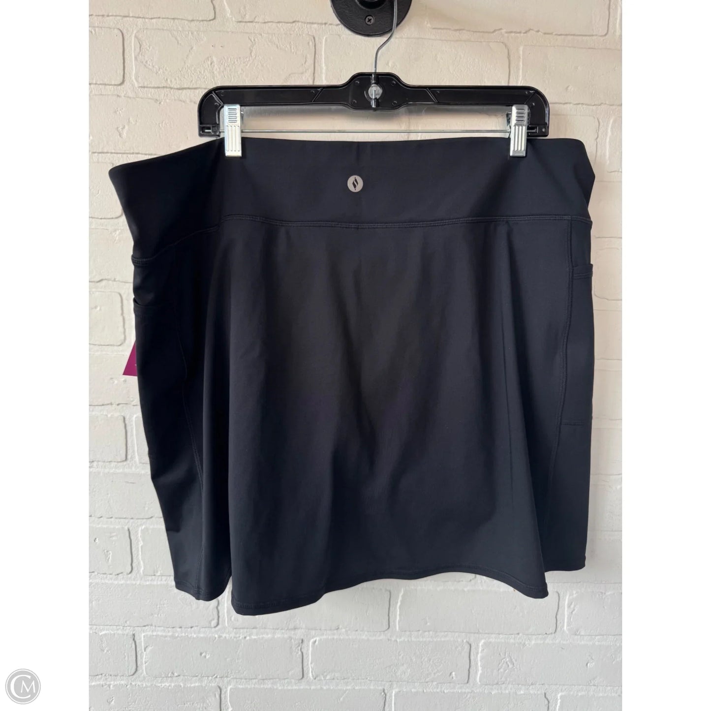 Athletic Skort By Skechers In Black, Size: 18