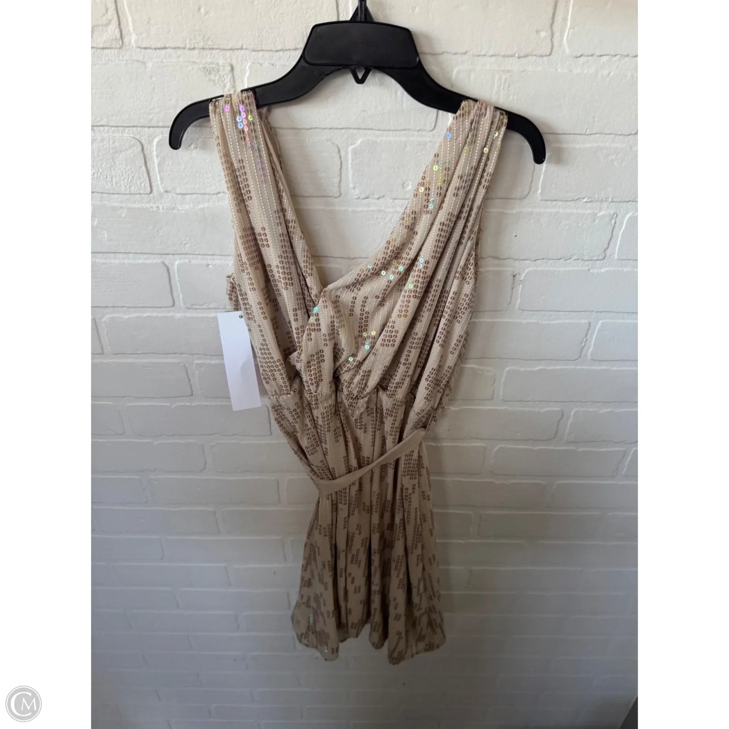Dress Party Short By Express In Gold, Size: L