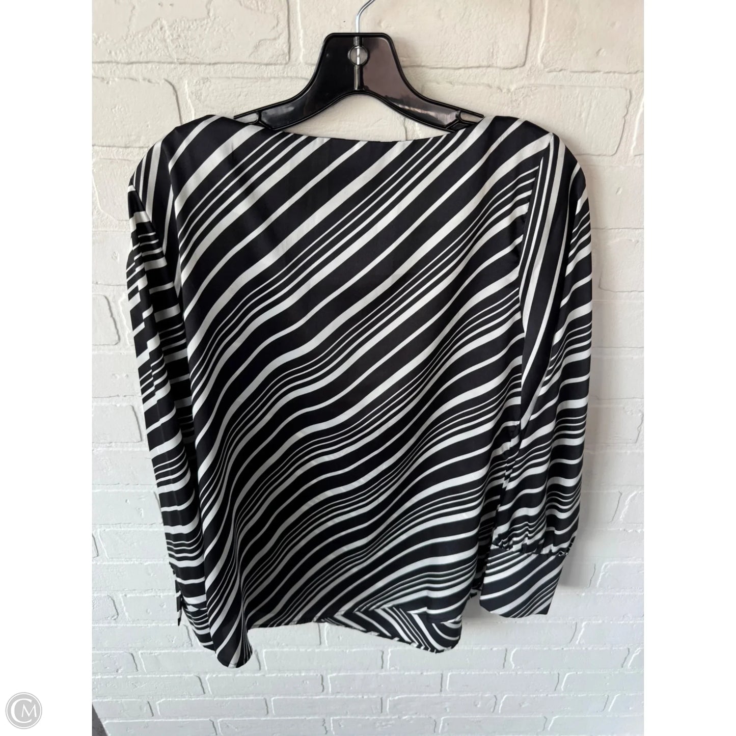 Top Long Sleeve By Chicos In Black & White, Size: M